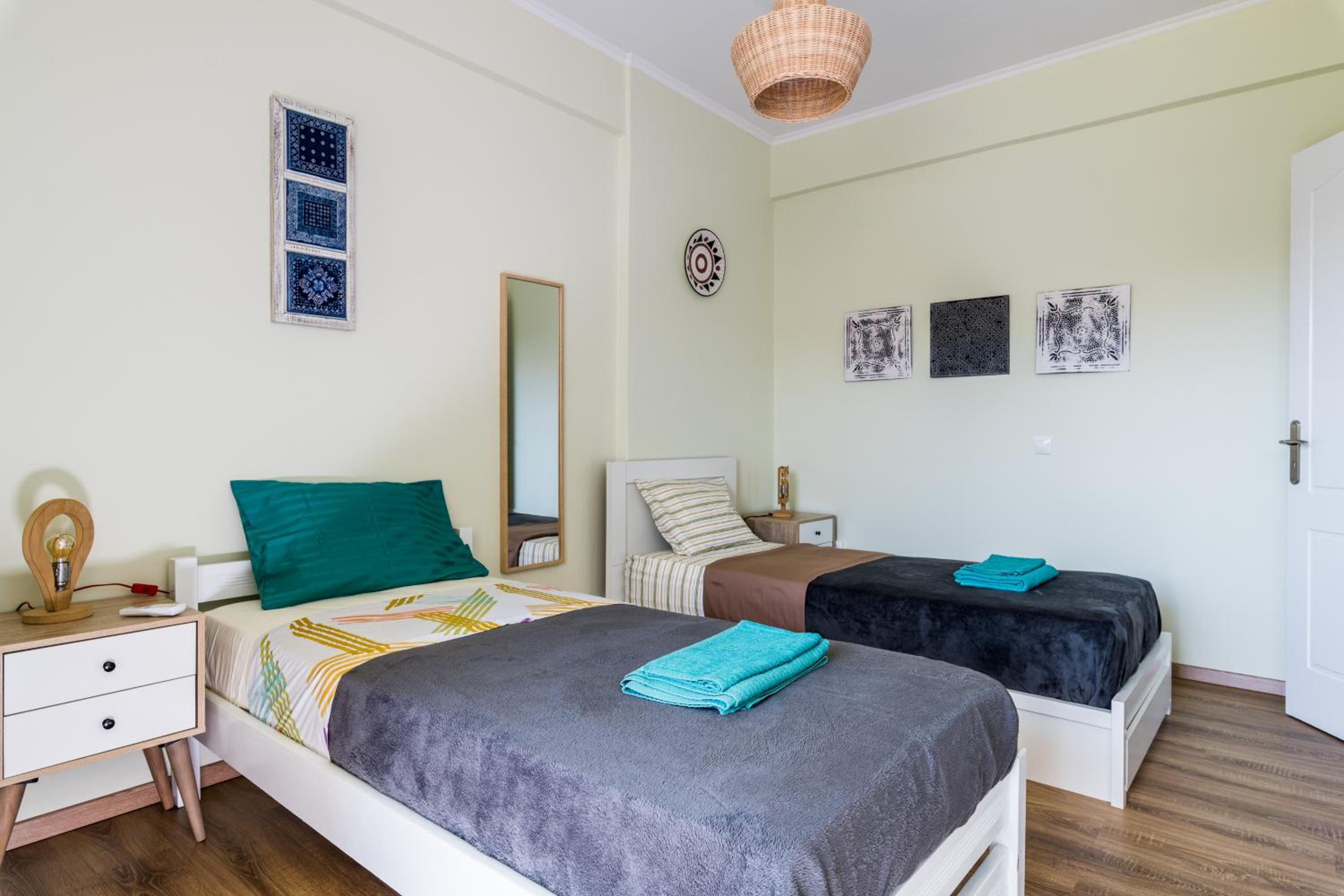 Two-Bedroom Apartment - Photo 15