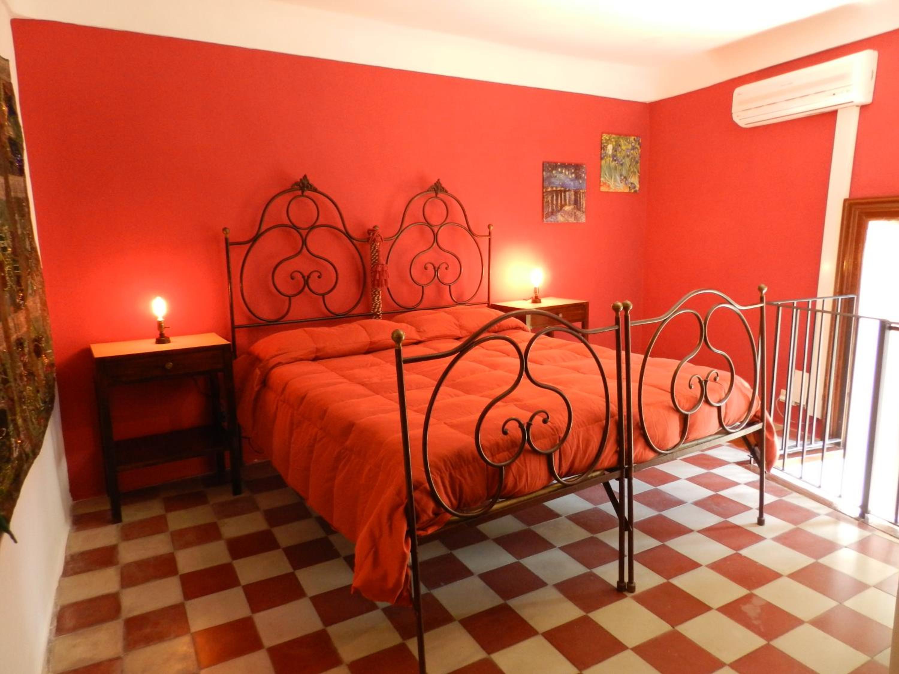 Quadruple Room With Private Bathroom photo 1