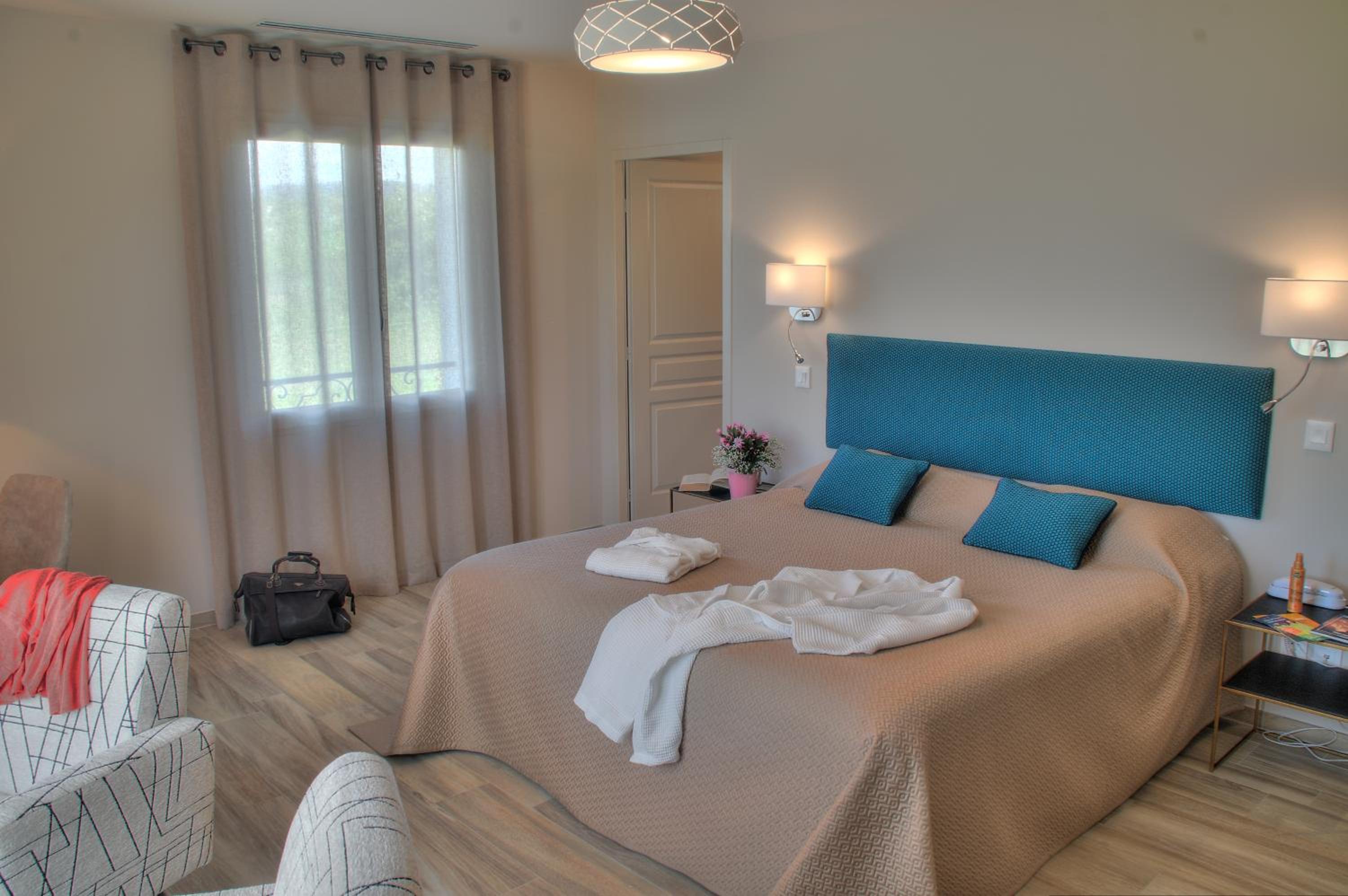 Premium Superior Double or Twin Room with Garden View