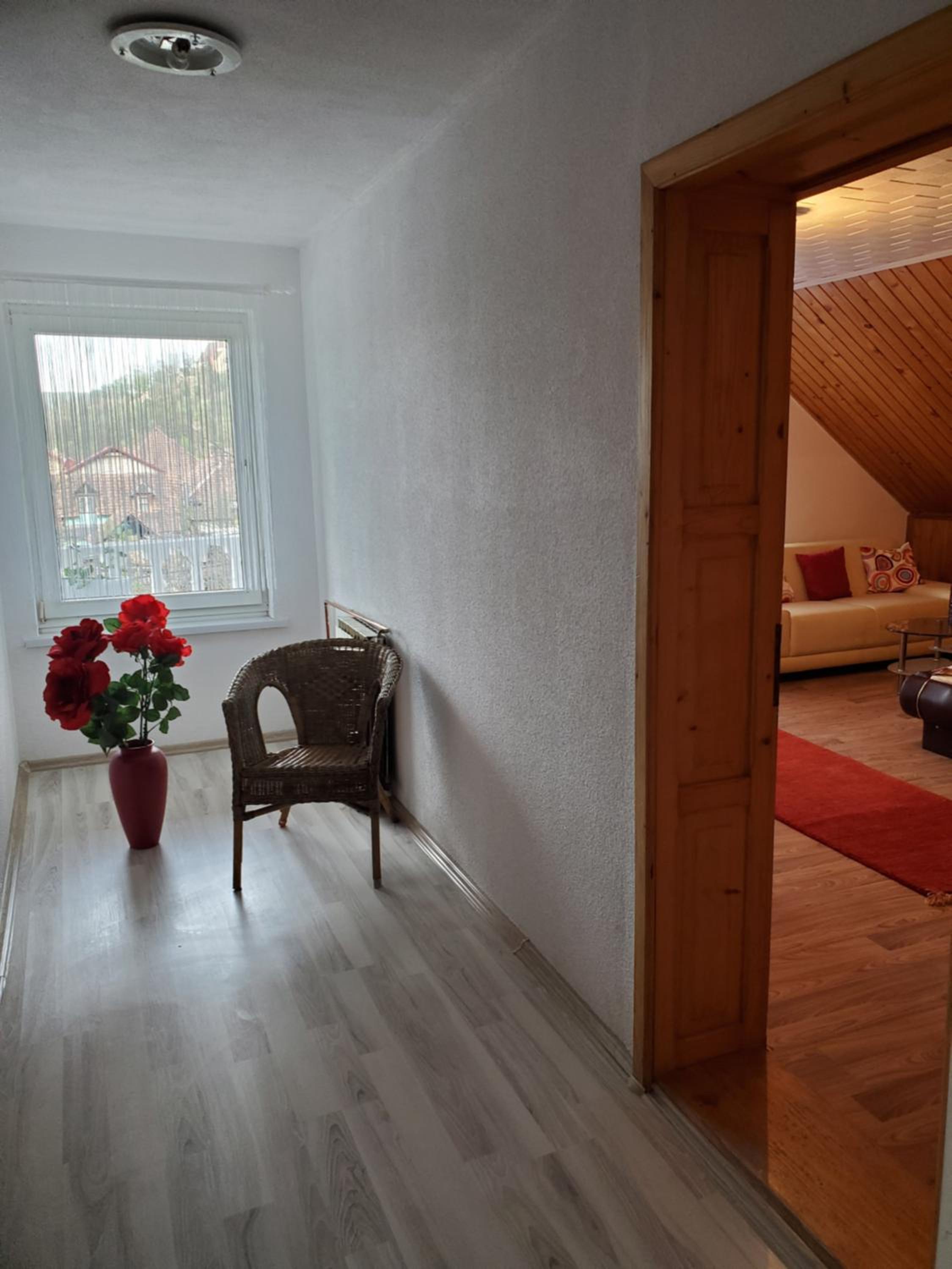 Superior Twin Room with City View - Photo 2