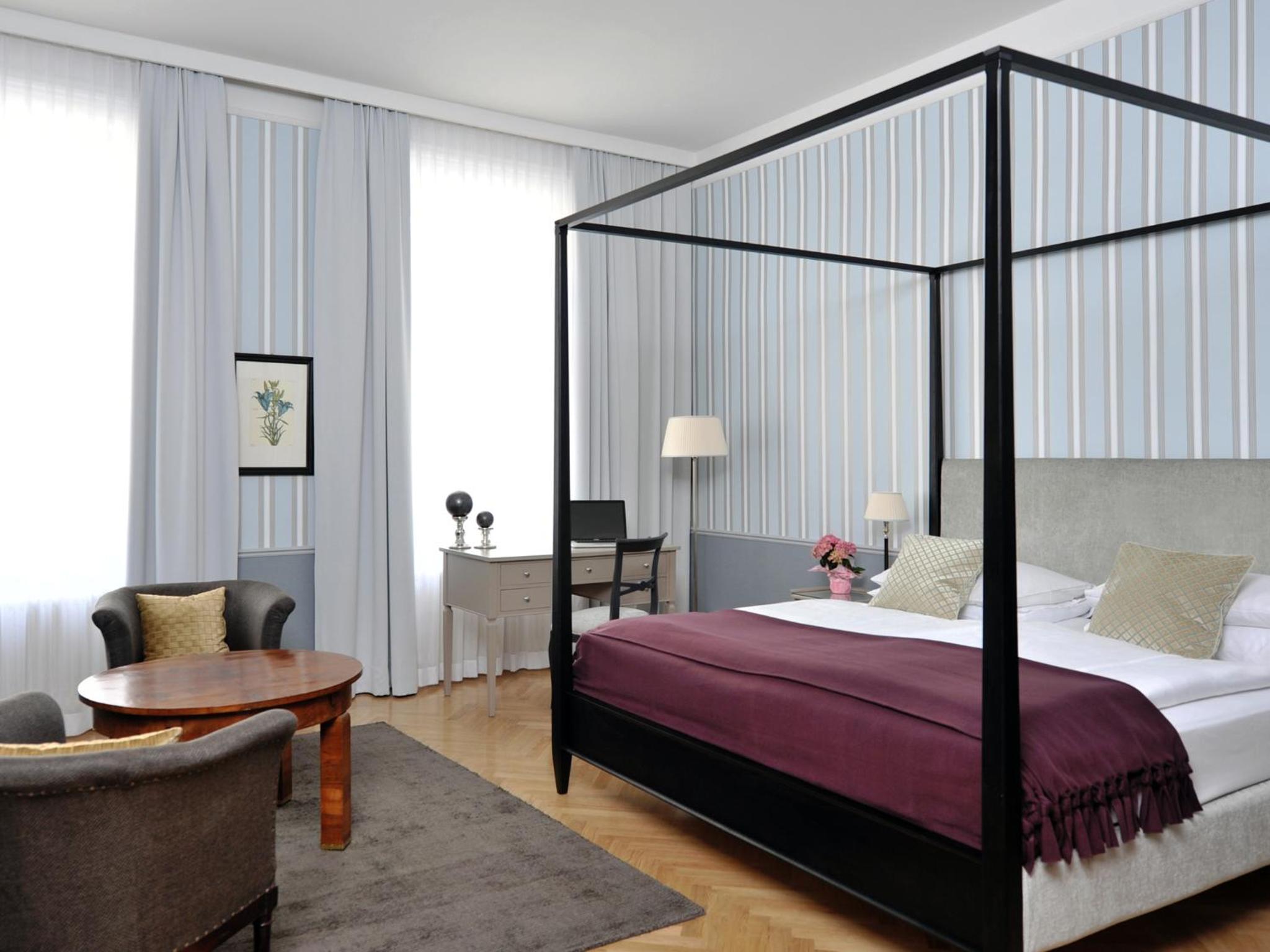 Christiane Hörbiger Suite