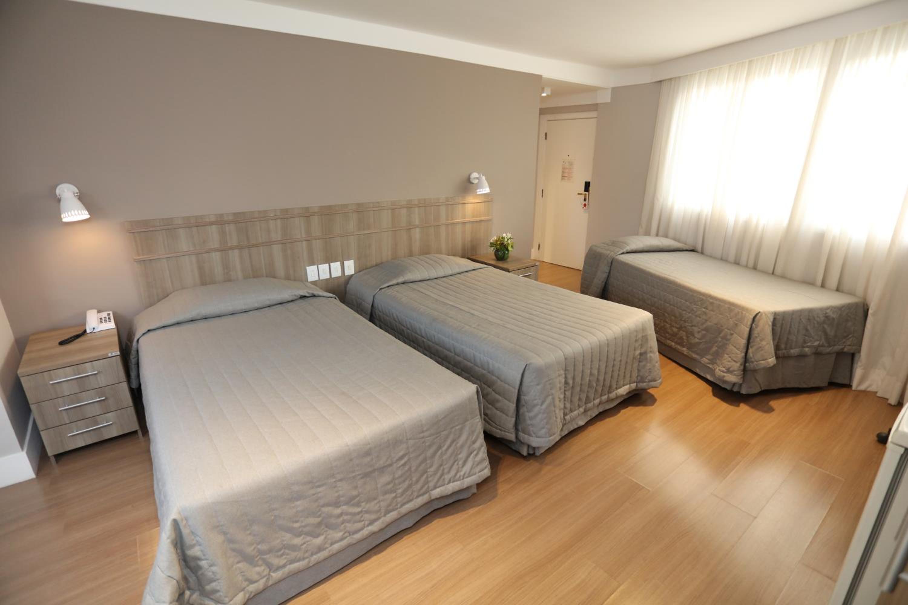 Triple Room with 3 Single Beds