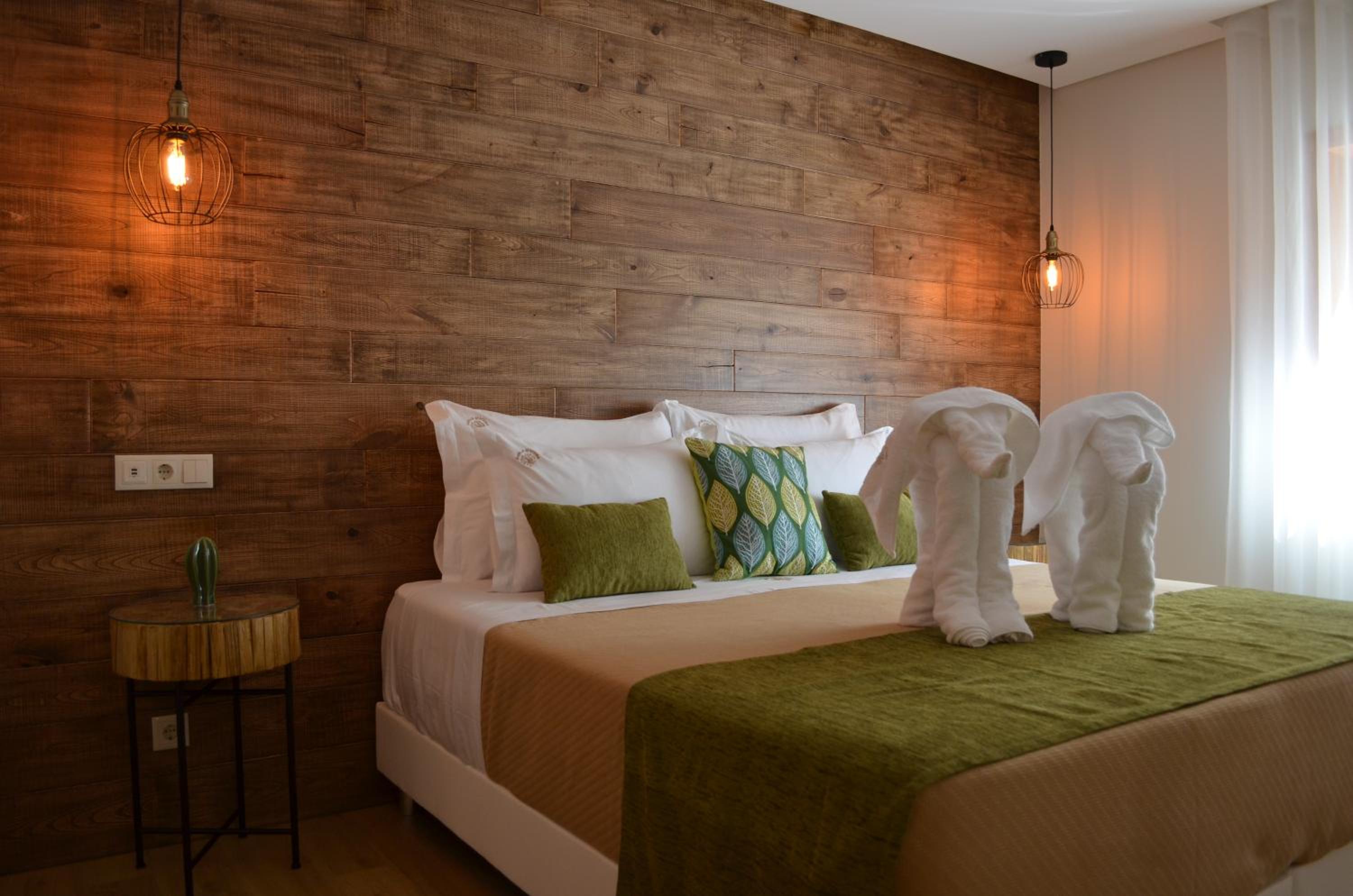 Superior Deluxe Double or Twin Room