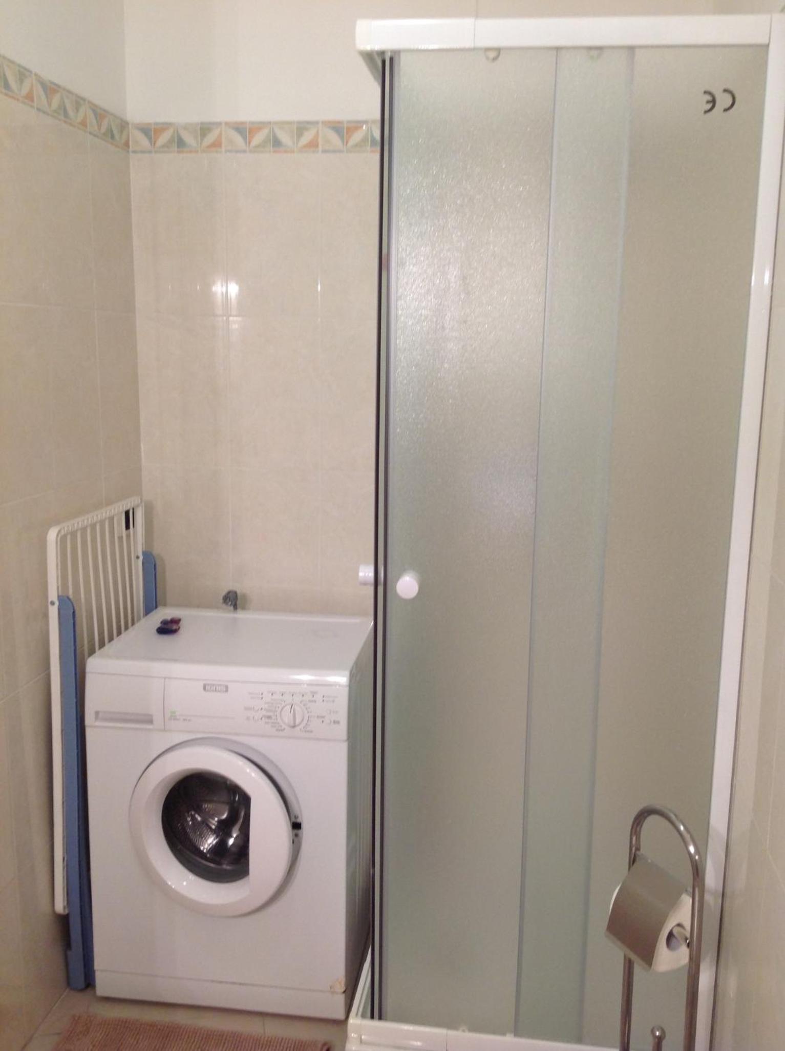 One-Bedroom Apartment - Photo 12
