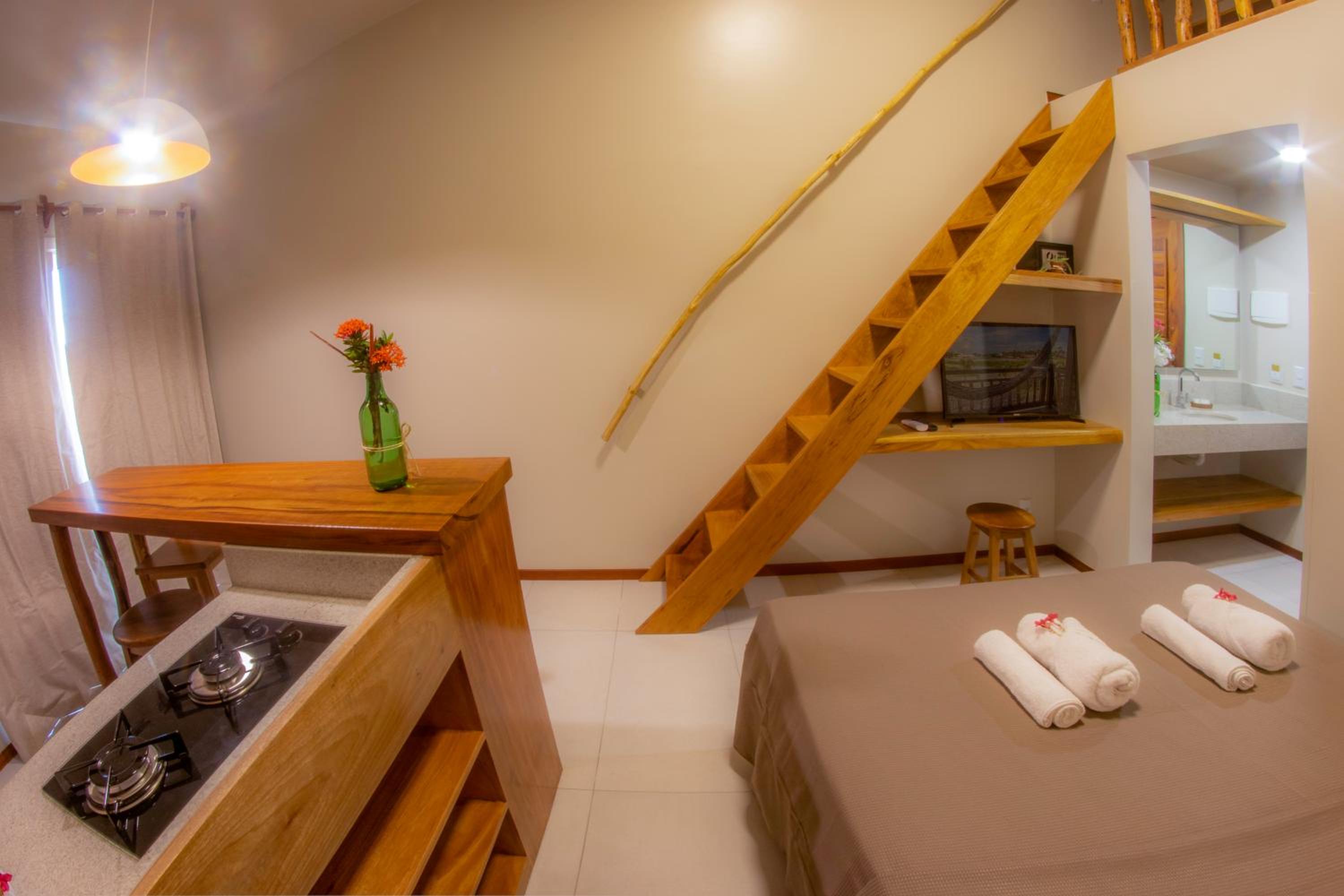 Apartment with Balcony photo 2