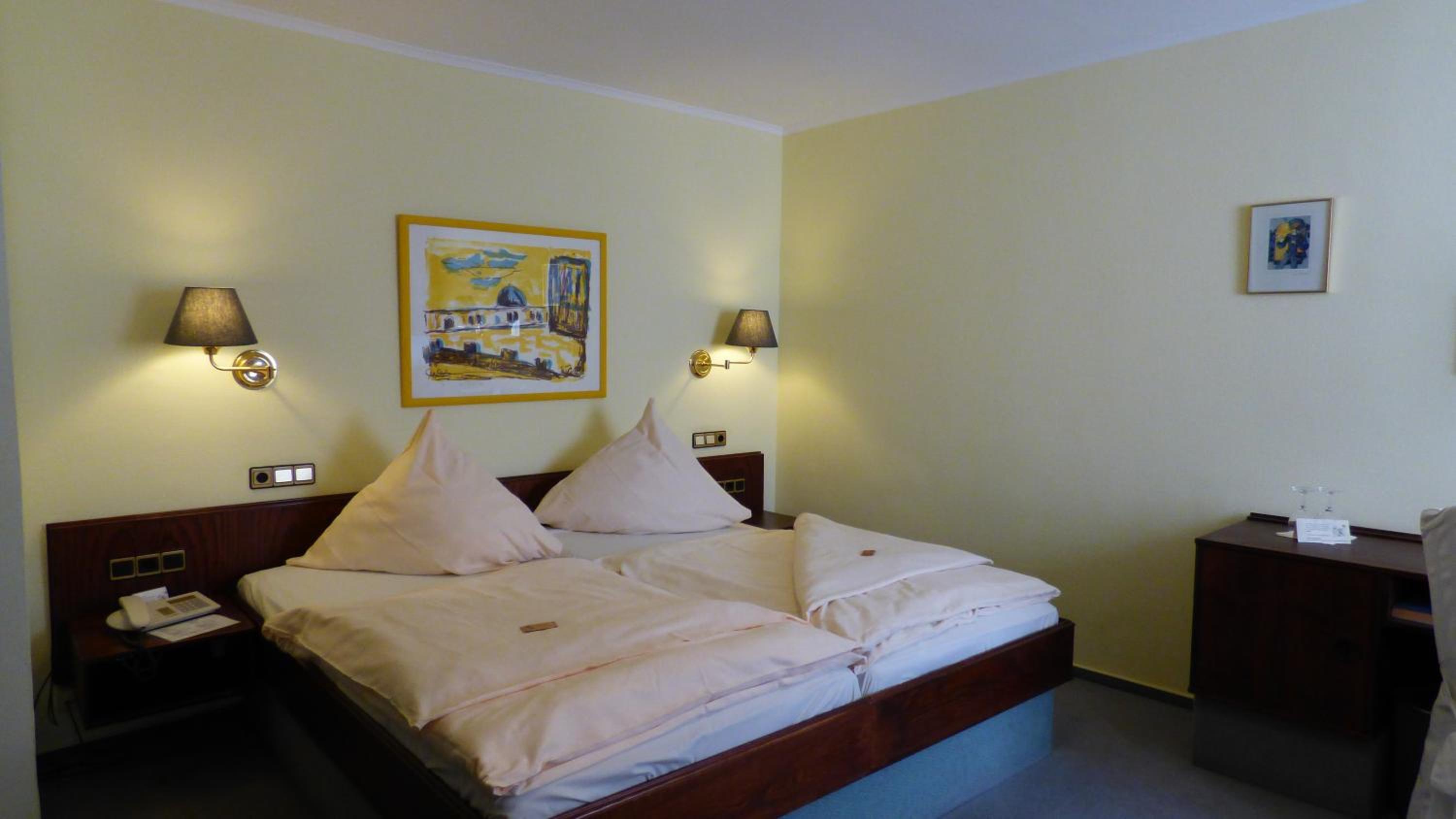 Double Room - Photo 2