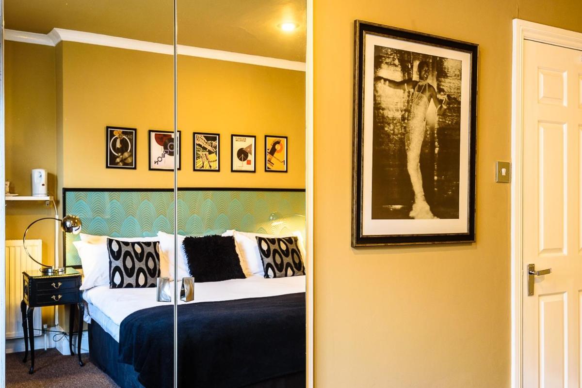 Double Room - Photo 1