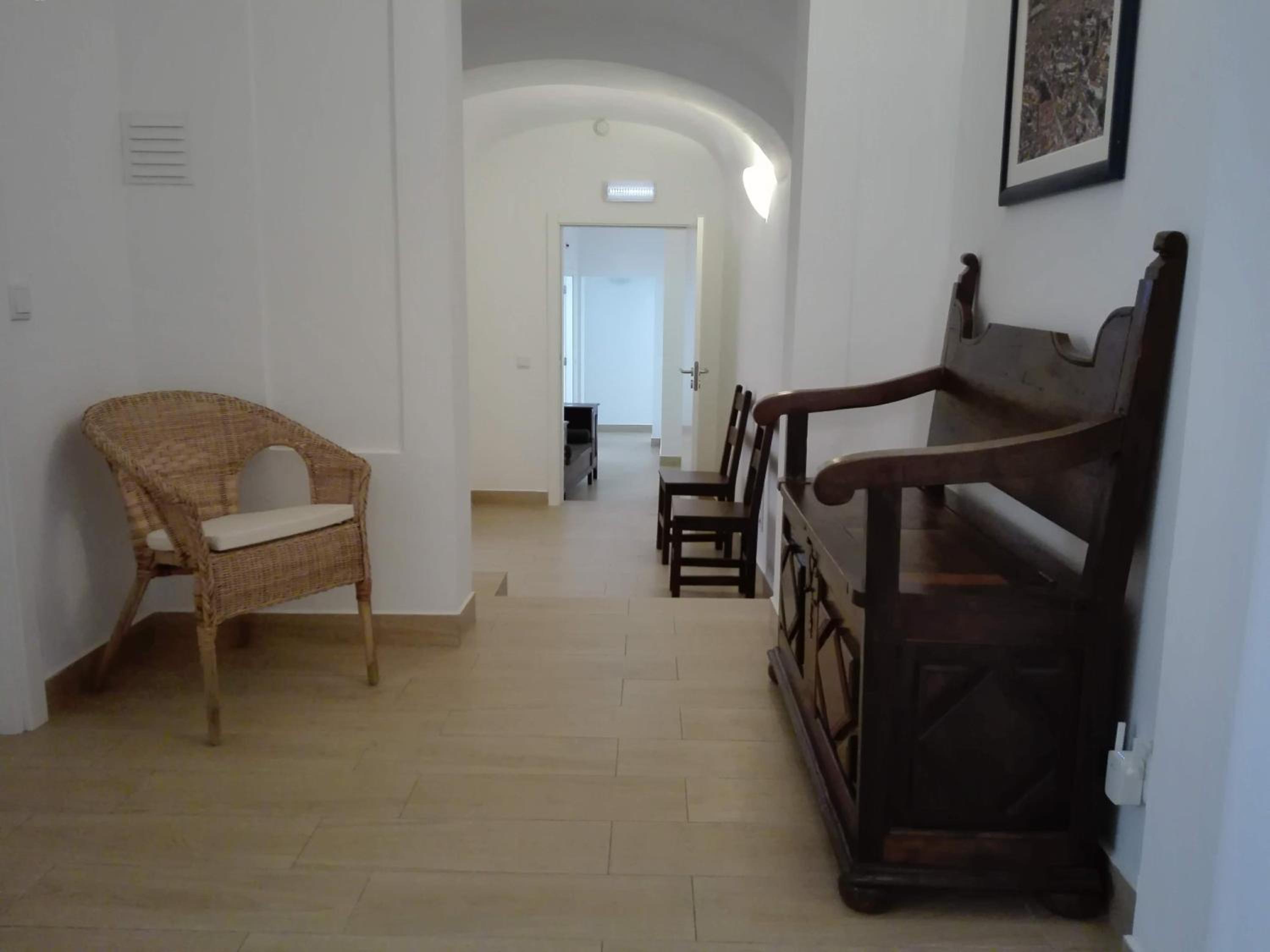 One-Bedroom Suite - Photo 1