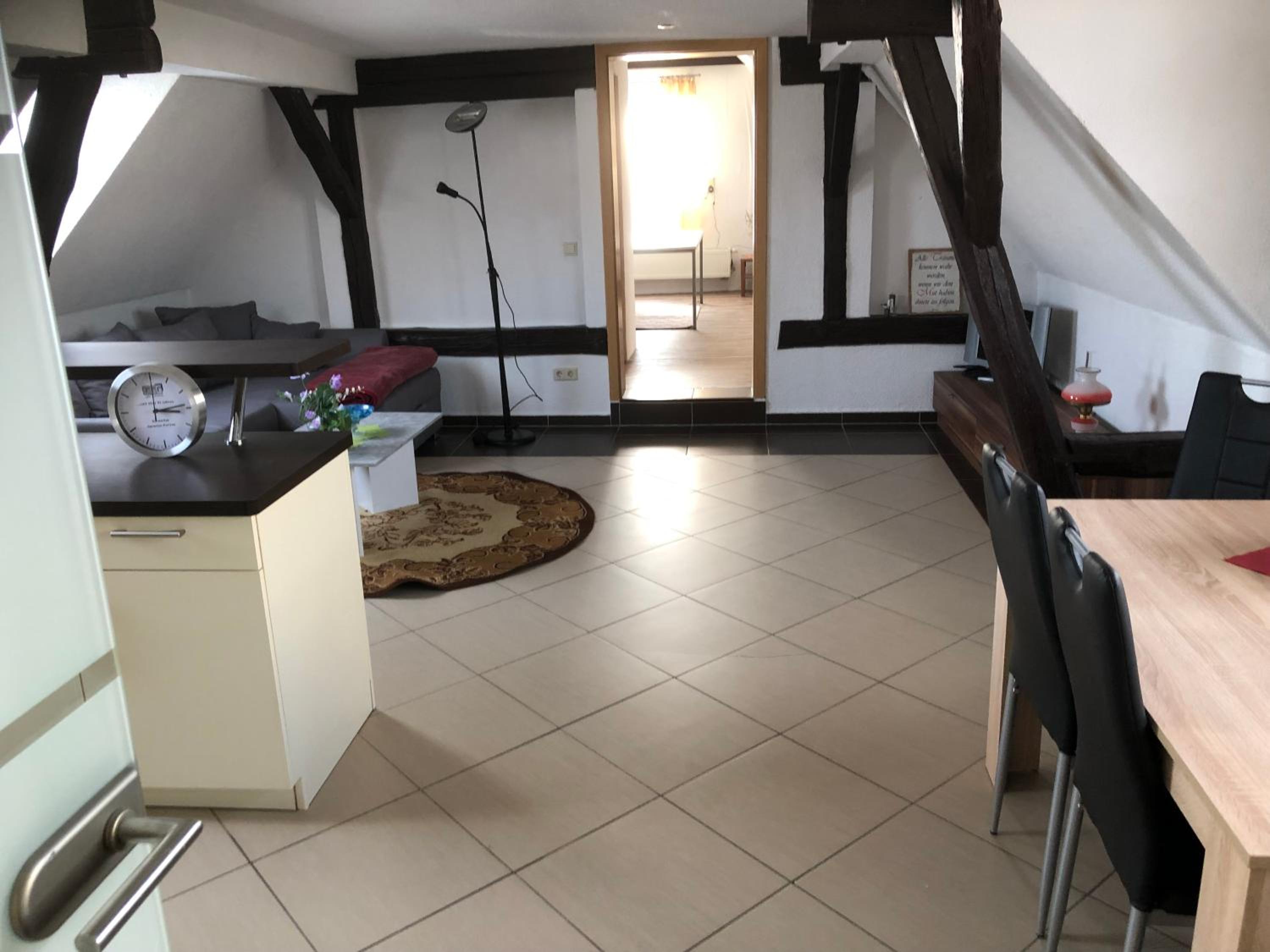 One-Bedroom Apartment - Photo 4