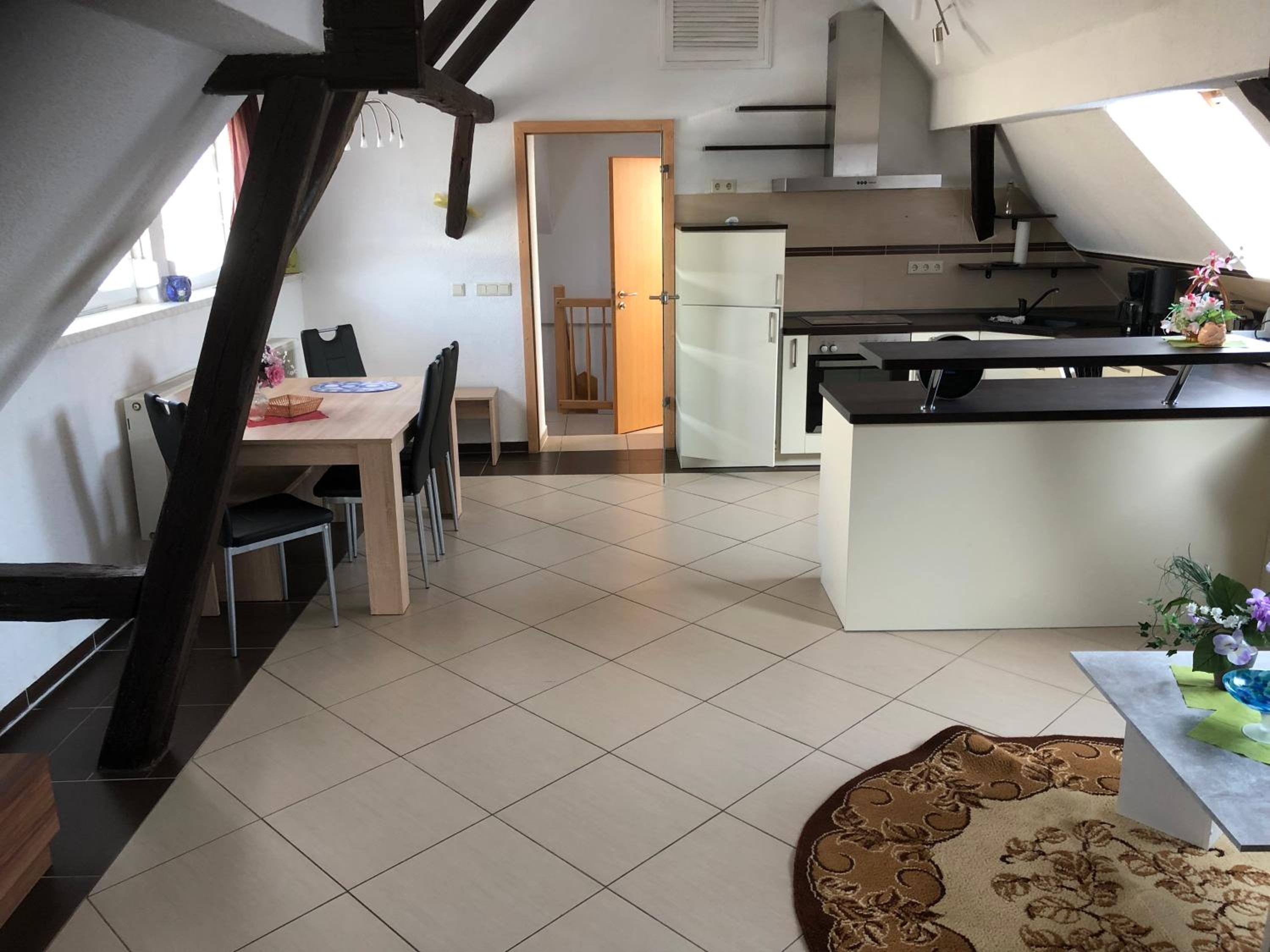 One-Bedroom Apartment - Photo 6