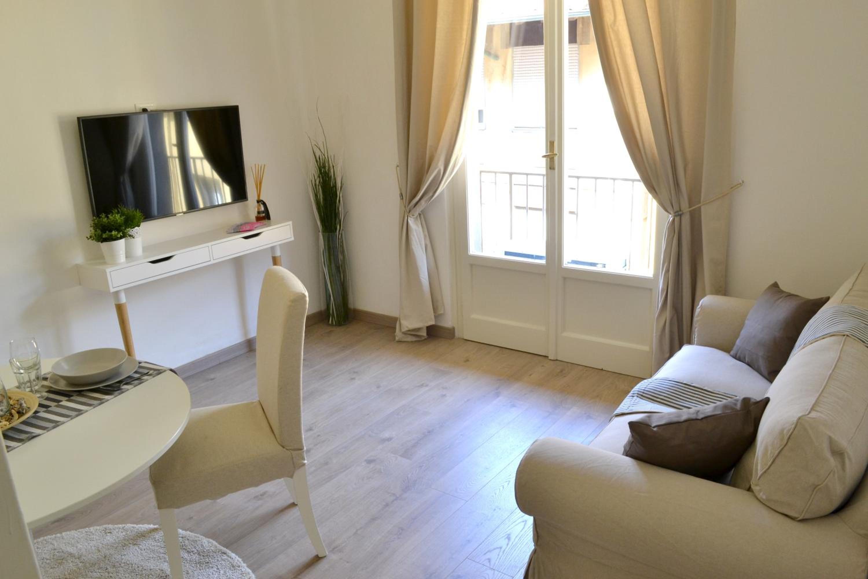 Deluxe Apartment photo 1