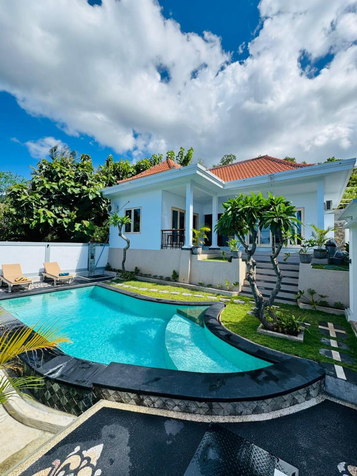 Villa with Private Pool photo 1
