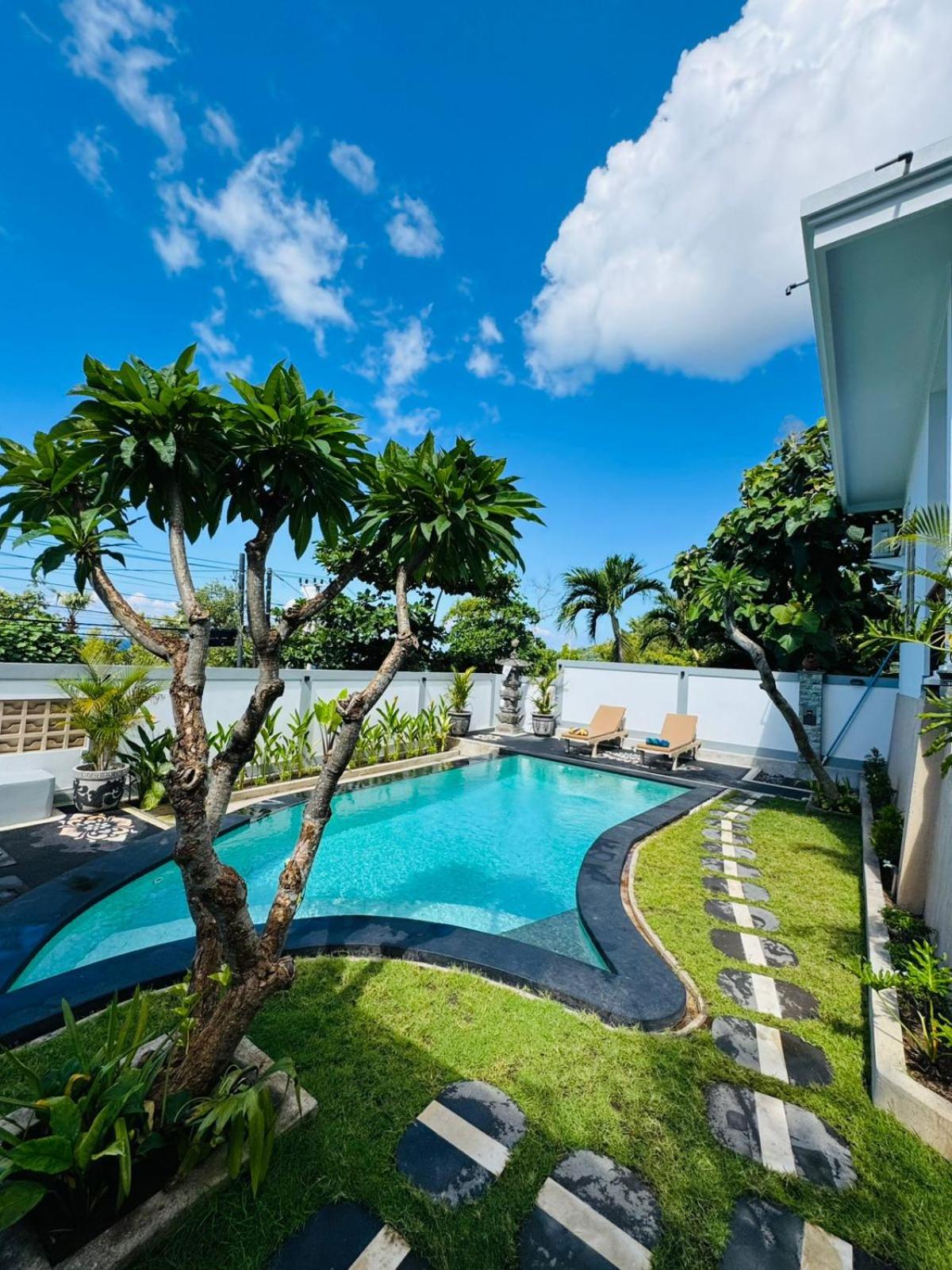 Villa with Private Pool photo 2