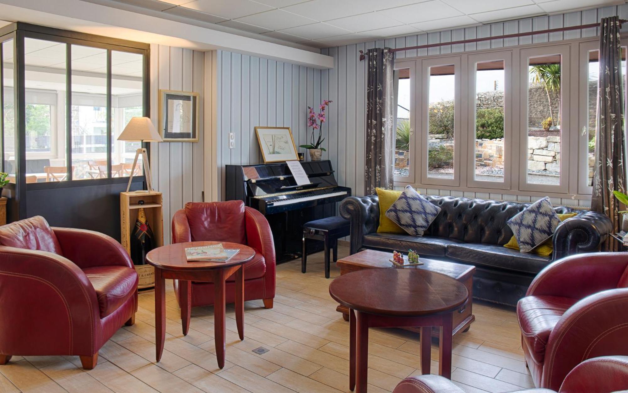 Double Room with Sea View photo 1