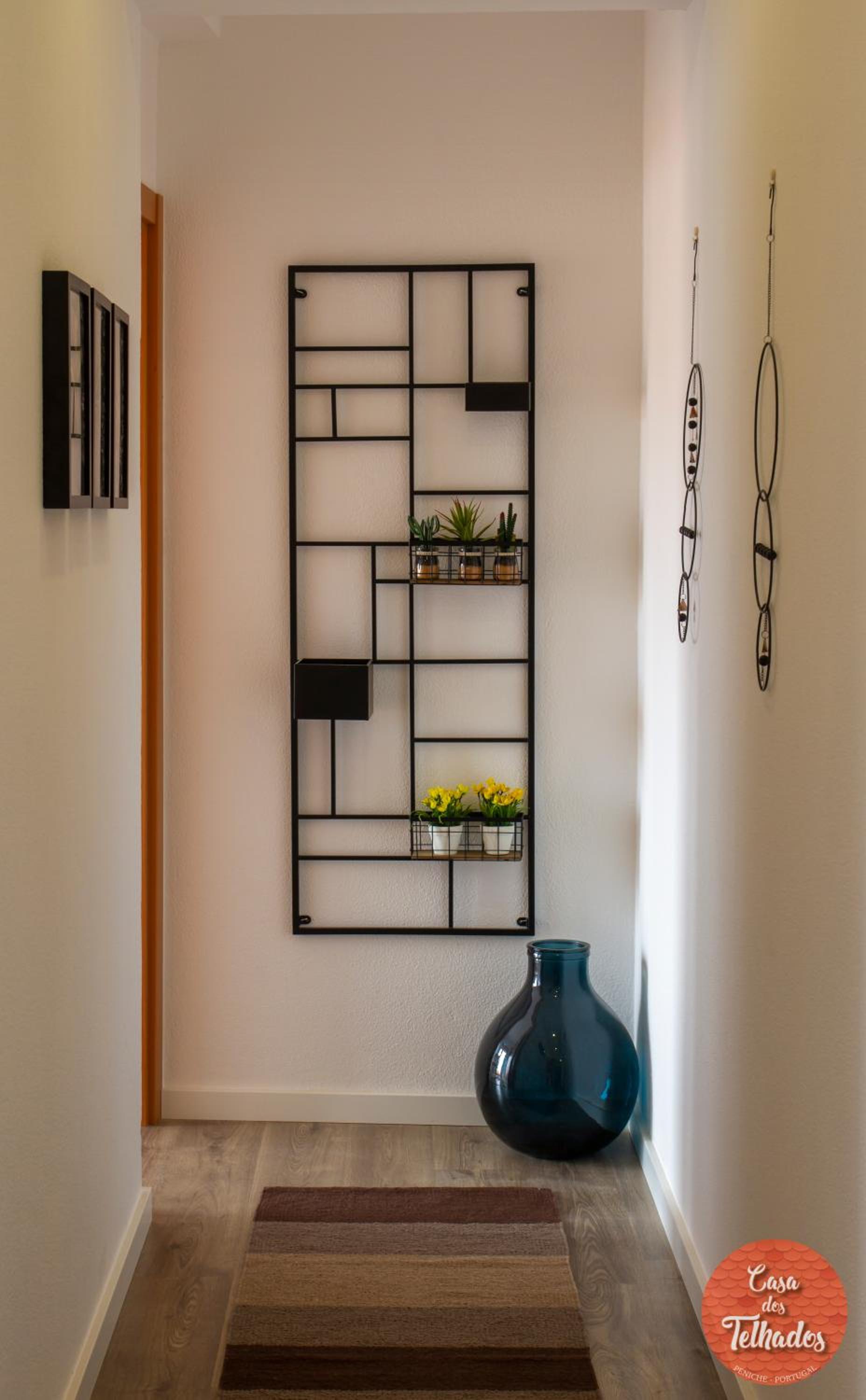 Two-Bedroom Apartment - Photo 10