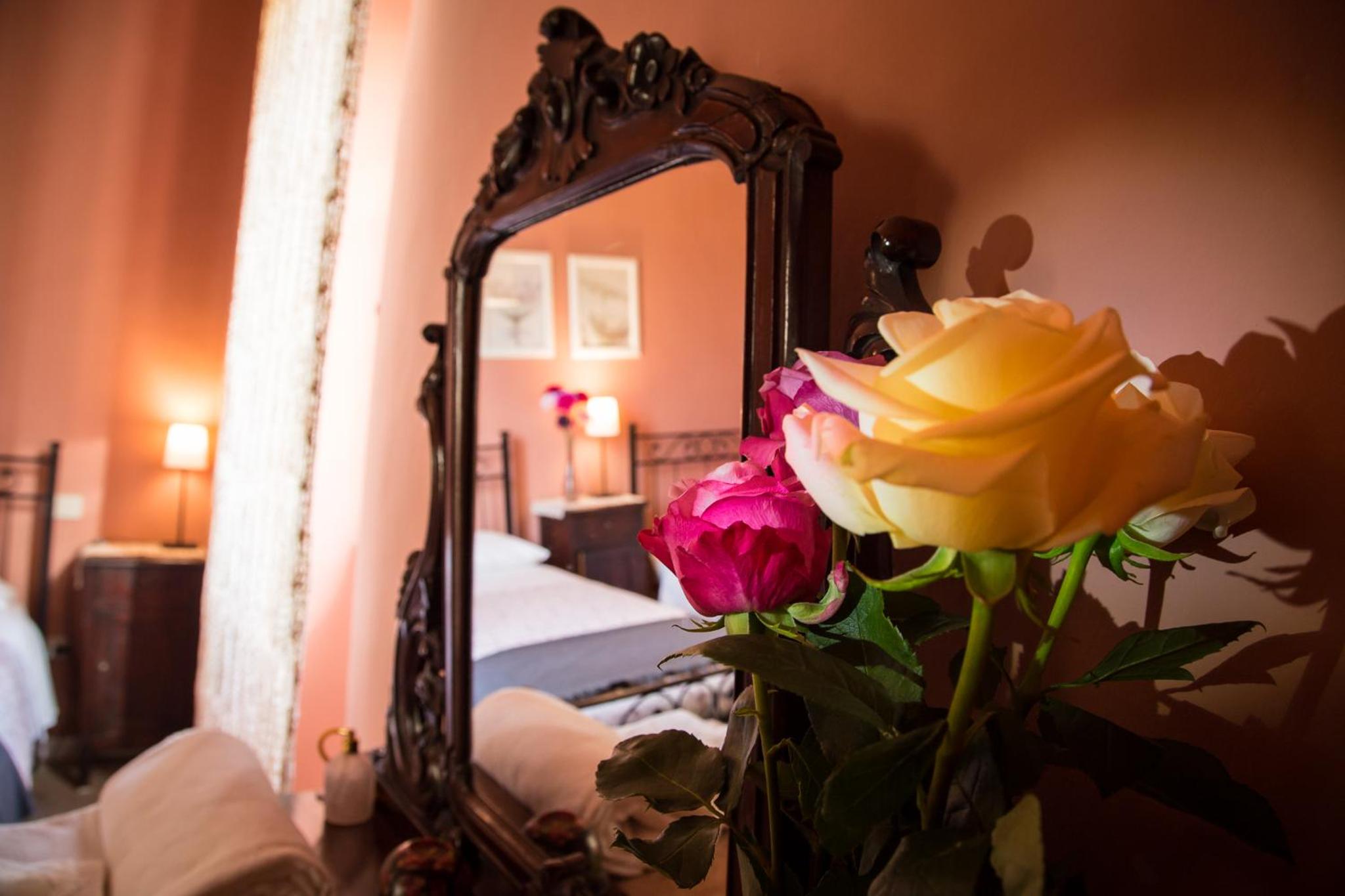 Double or Twin Room - Photo 15