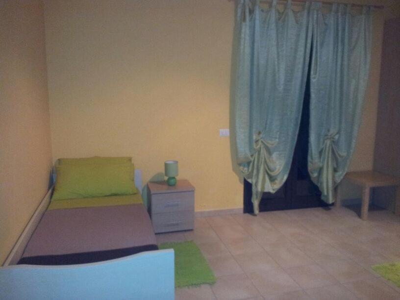 Quadruple Room with Private External Bathroom - Photo 5