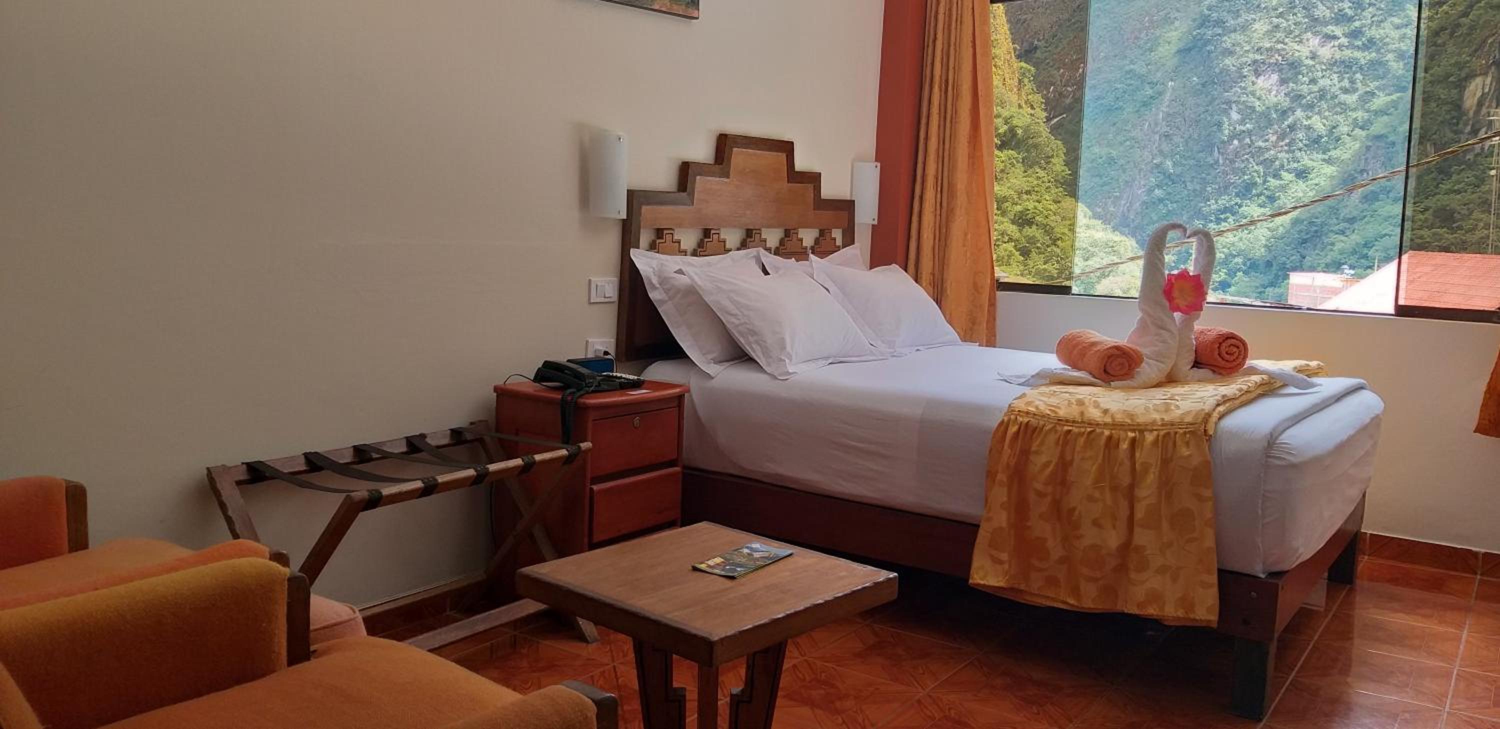 Single Room with Mountain View photo 2