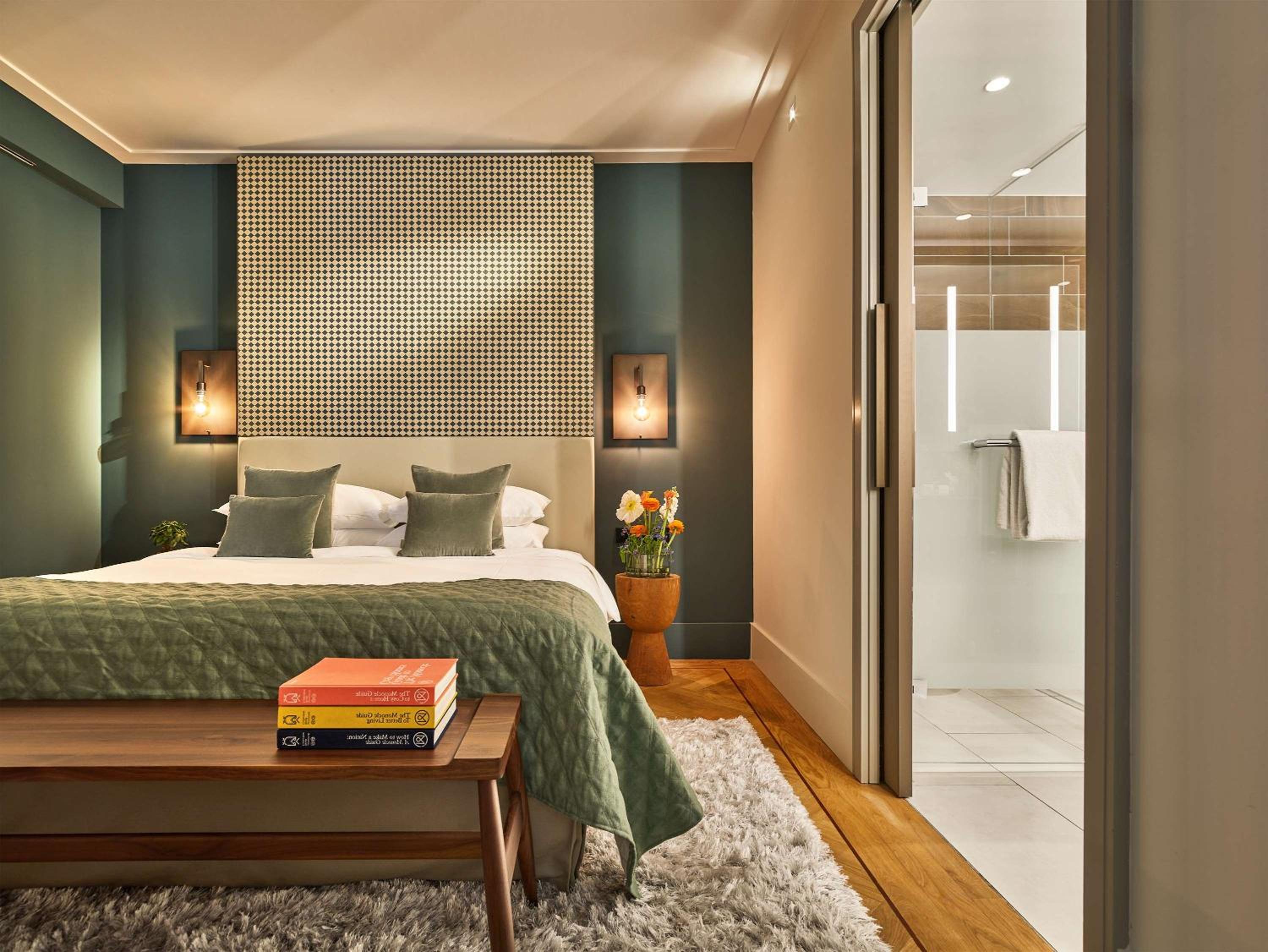 King Suite photo 2