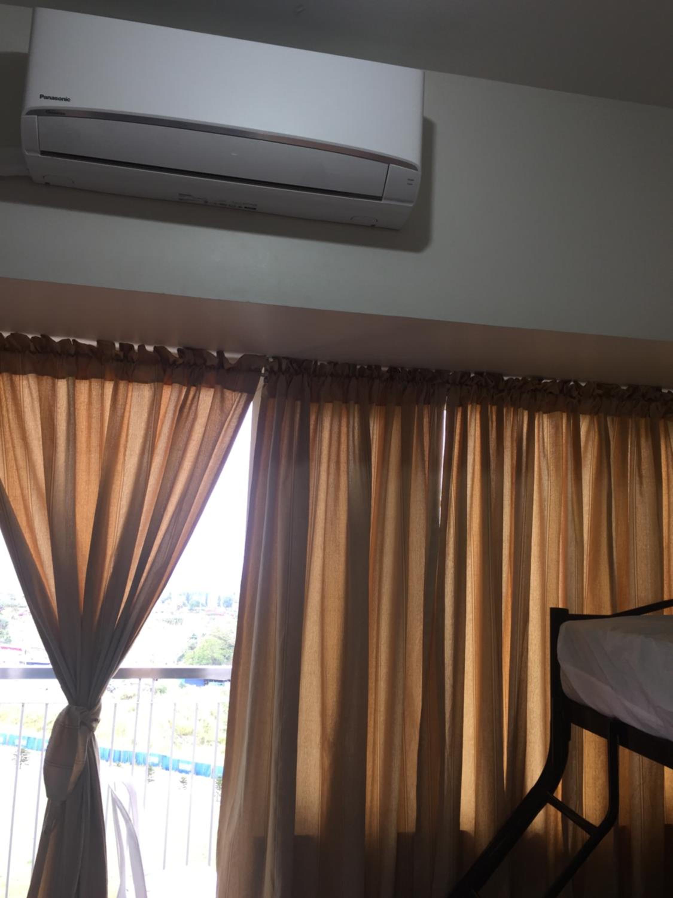 Apartment with Balcony - Photo 3