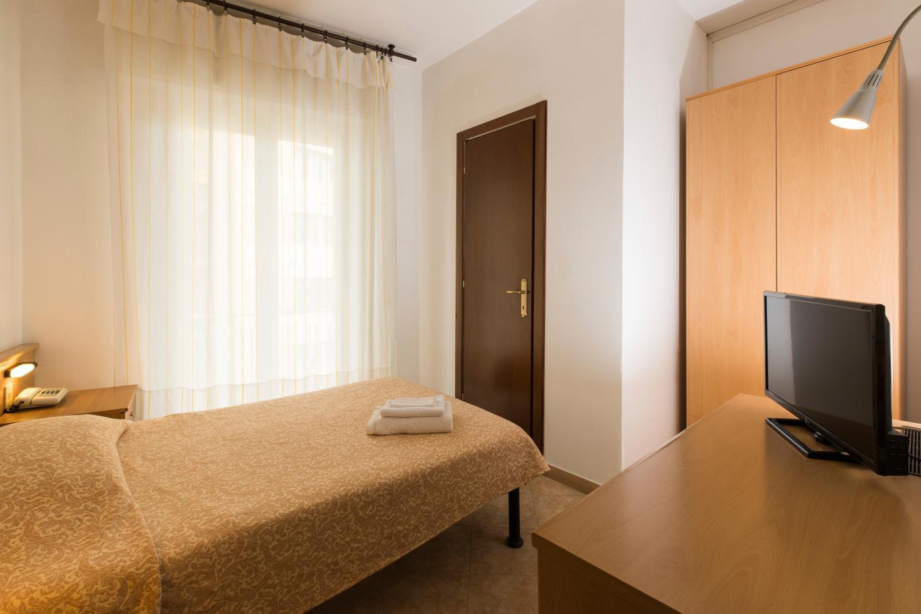 Single Room photo 1
