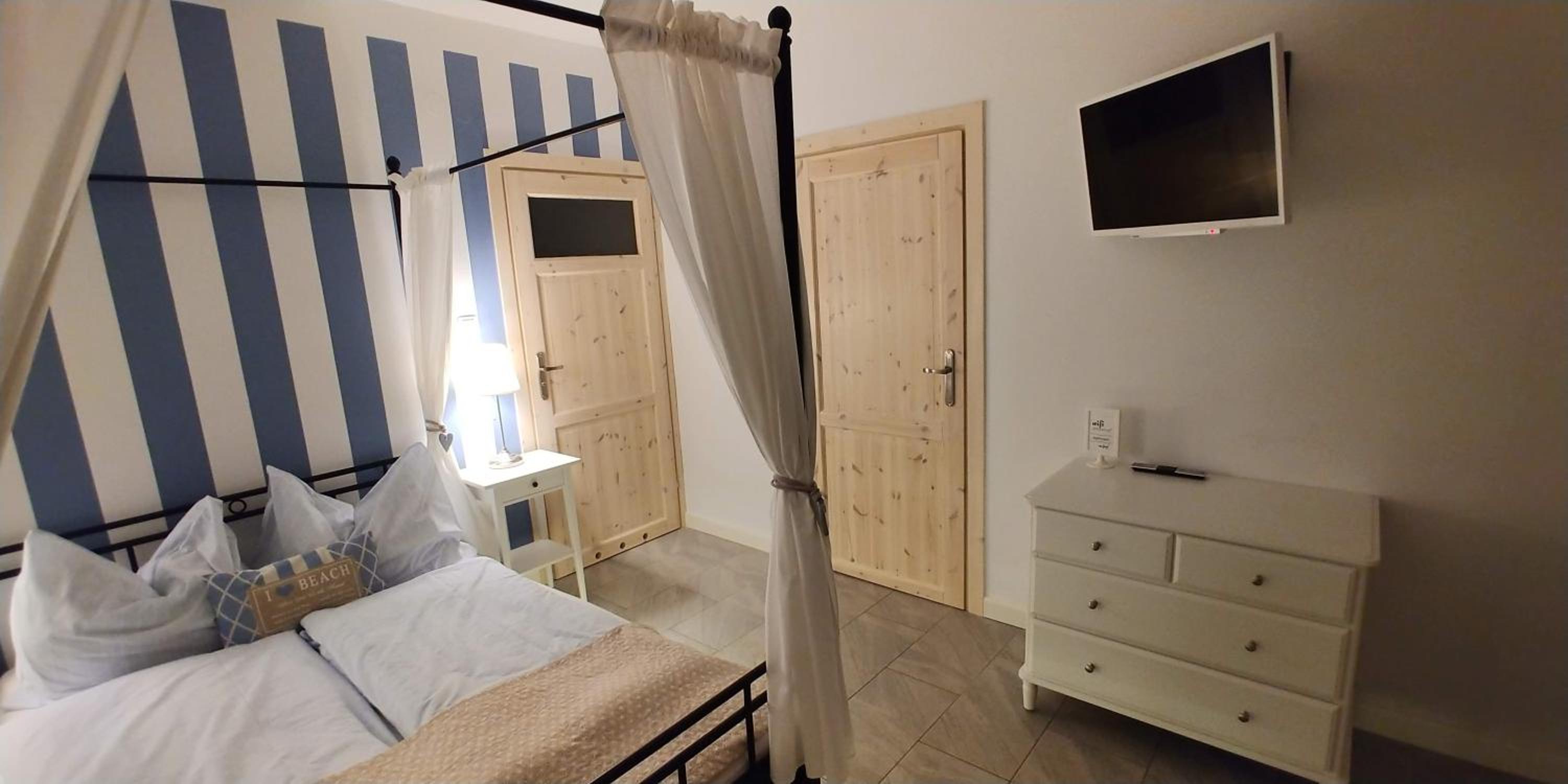 Family Suite (4 Adults) photo 3