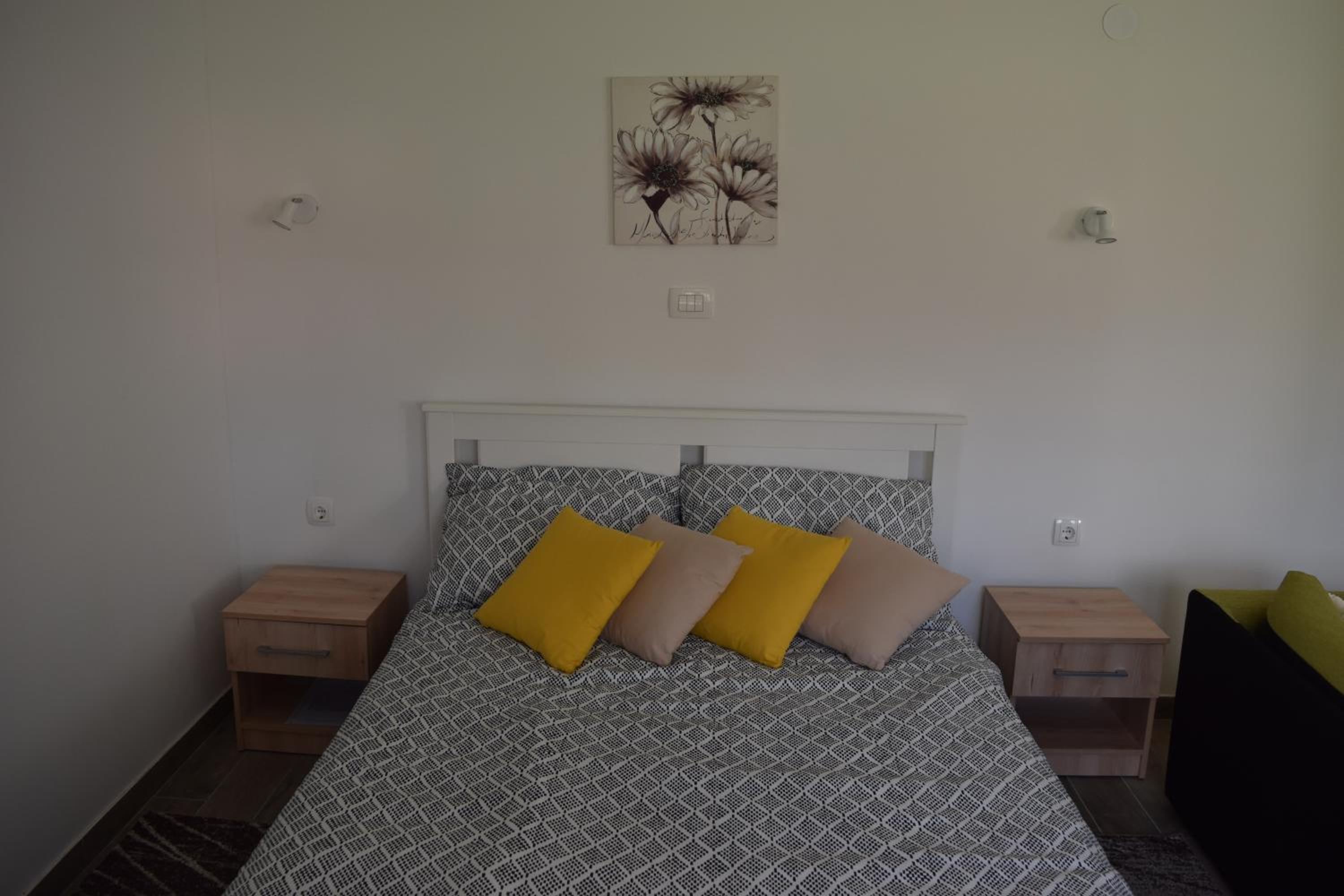 Apartment - Photo 36