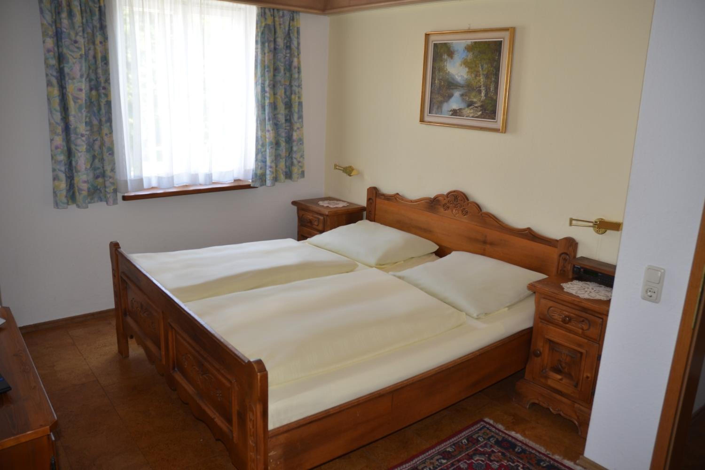 Double Room - Photo 2