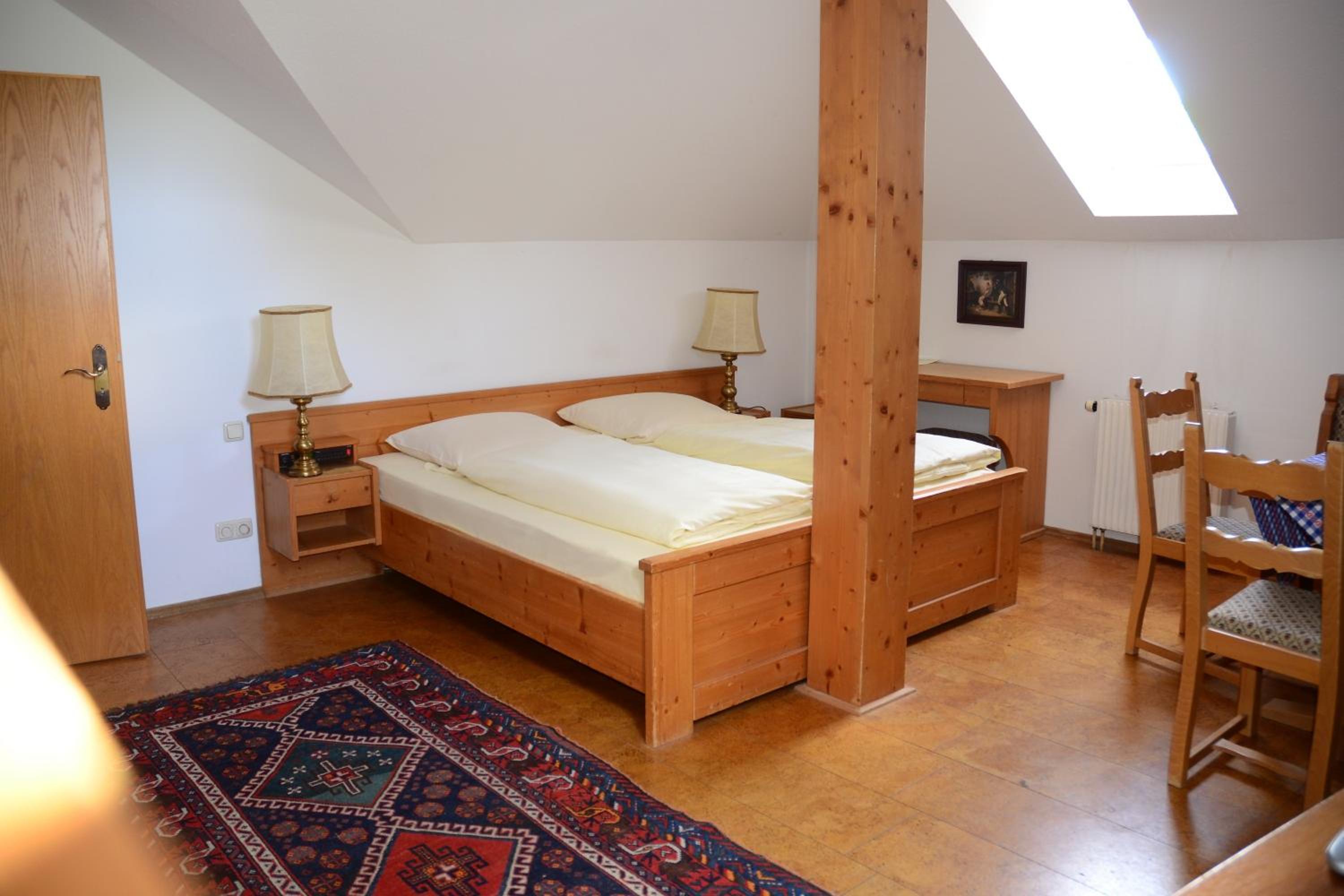 Double Room - Photo 6
