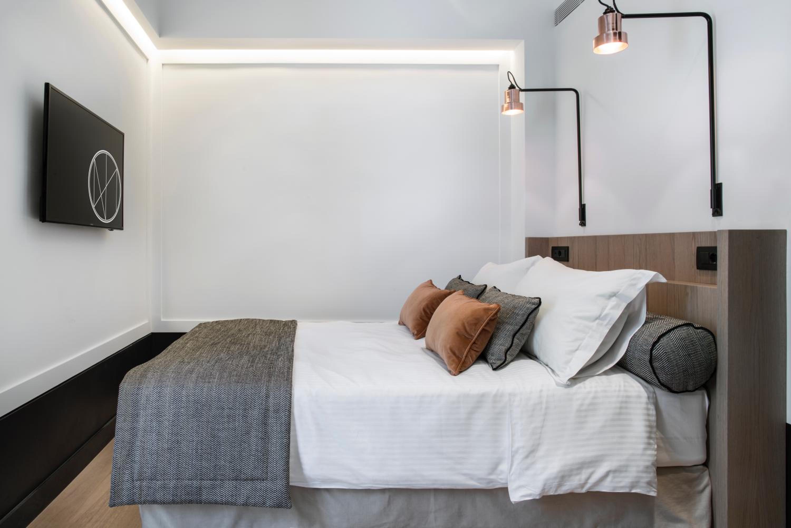 Comfort Single Room with Private Balcony photo 3