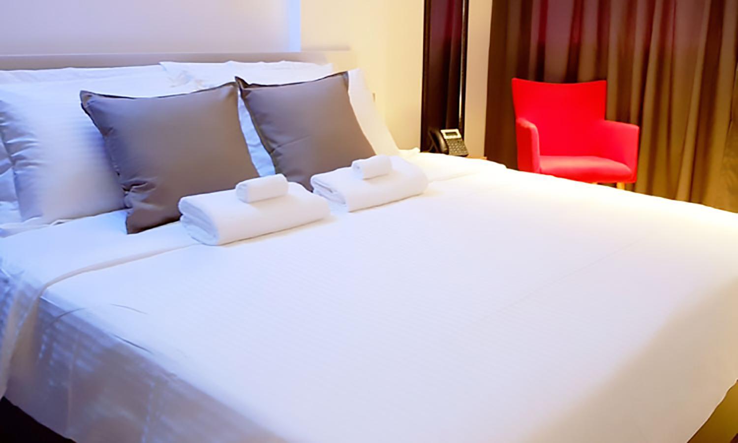 Deluxe King Room with Balcony