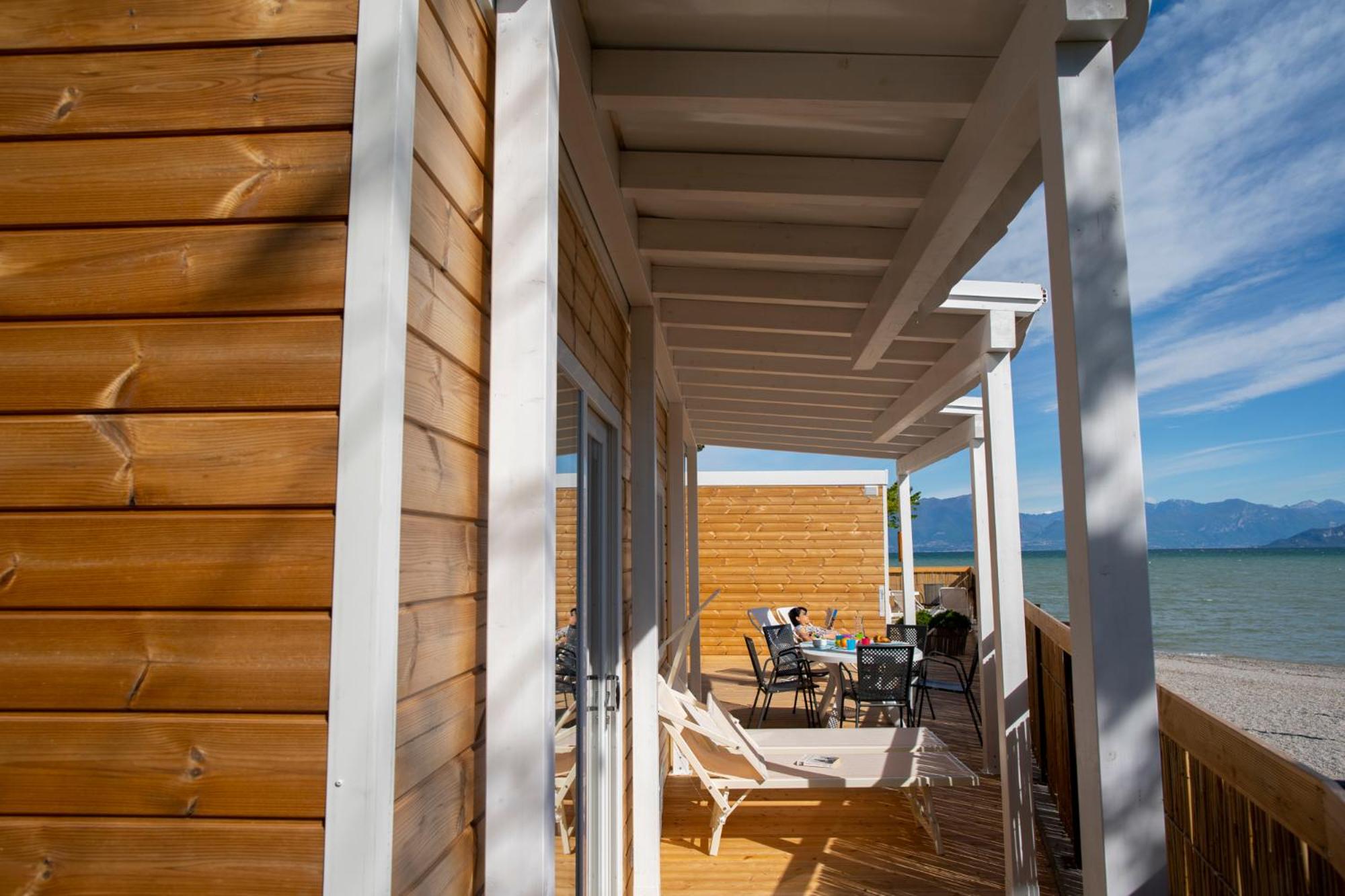 Mobile Home Beach Front photo 2