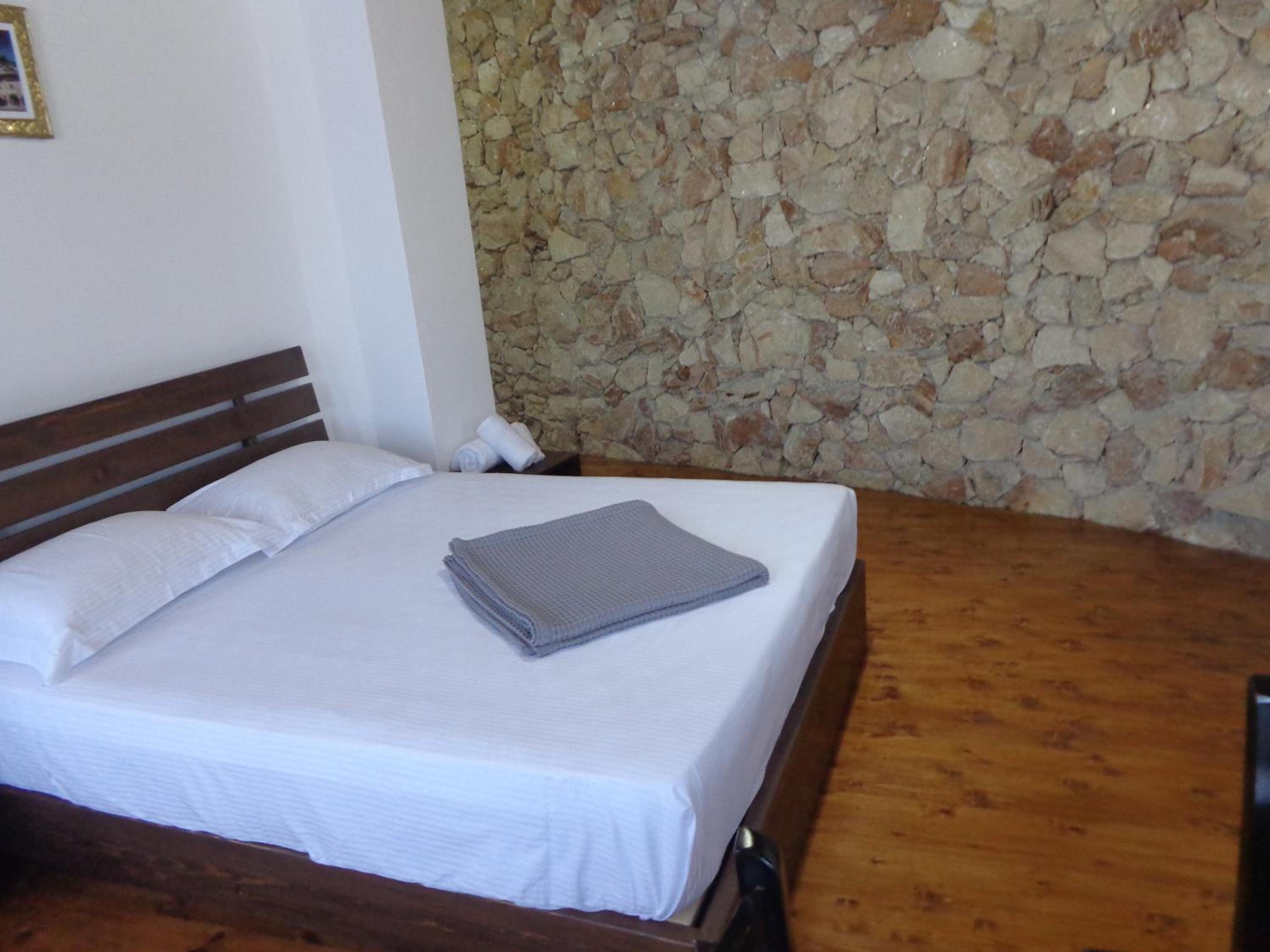 Triple Room with Balcony photo 2