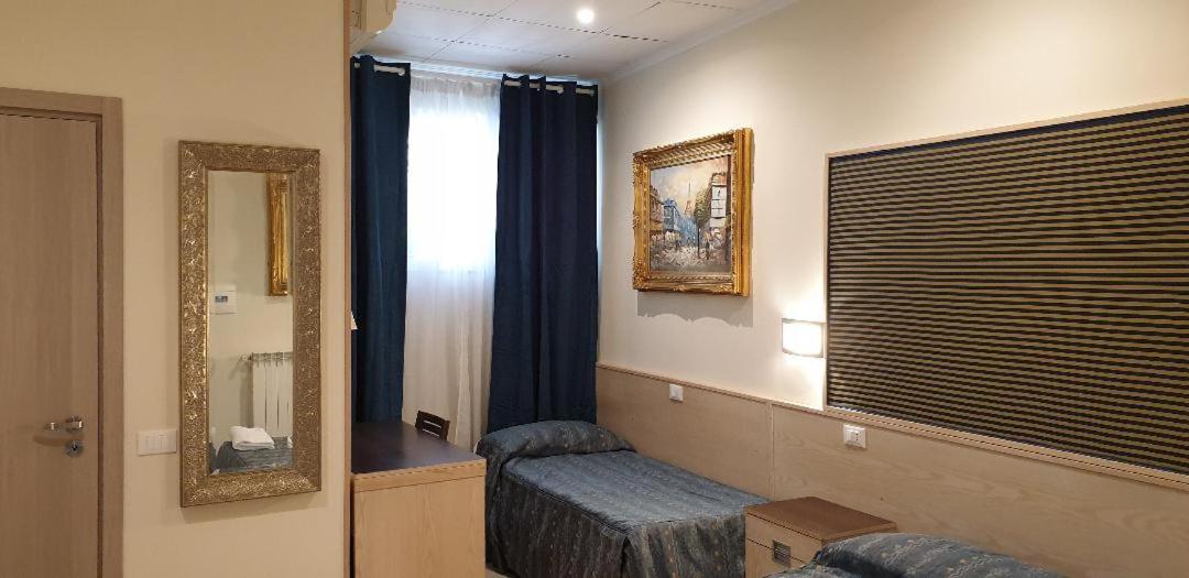 Triple Room - Separate Building - Photo 6