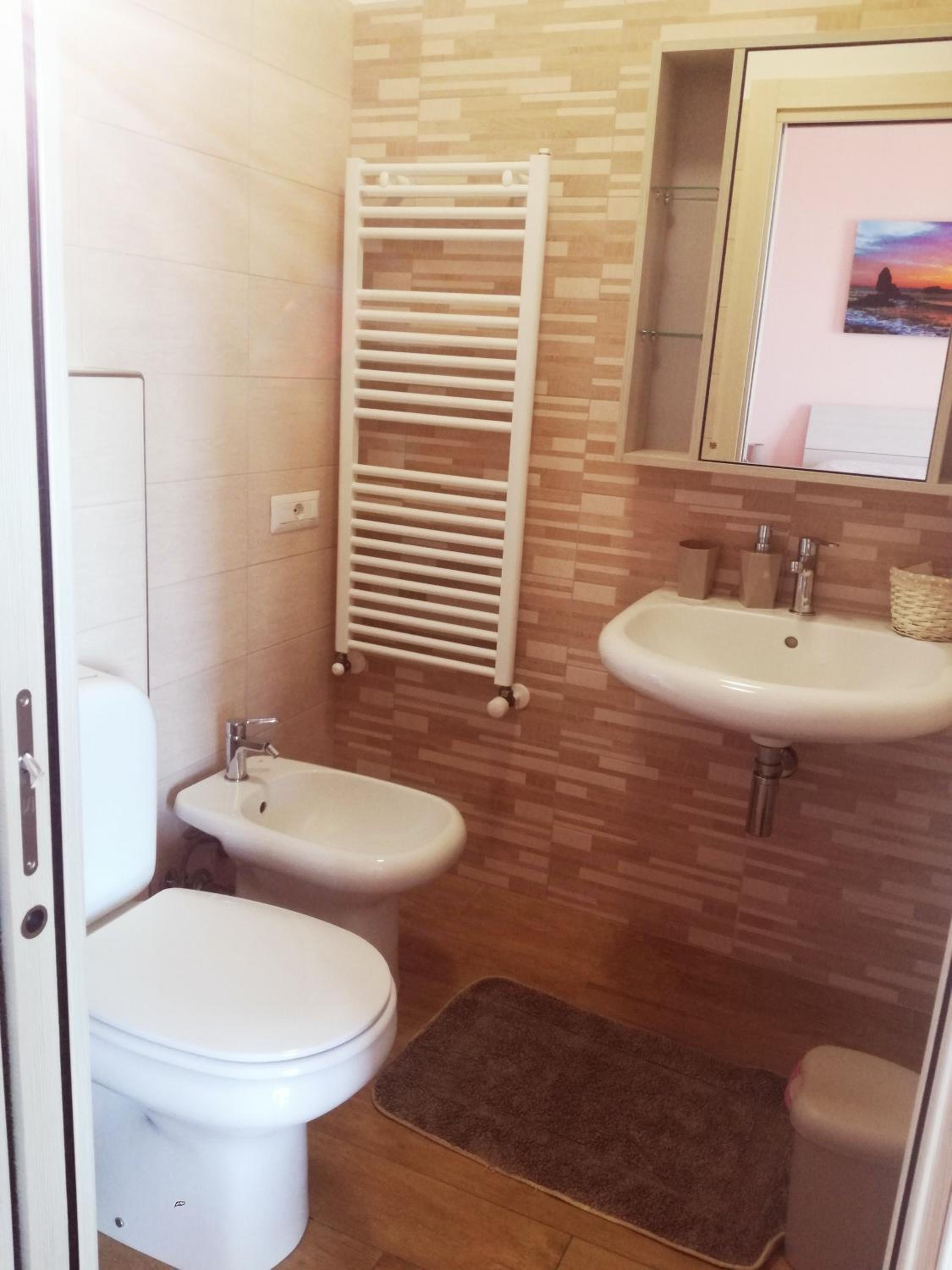 Deluxe Triple Room with Sea View photo 3