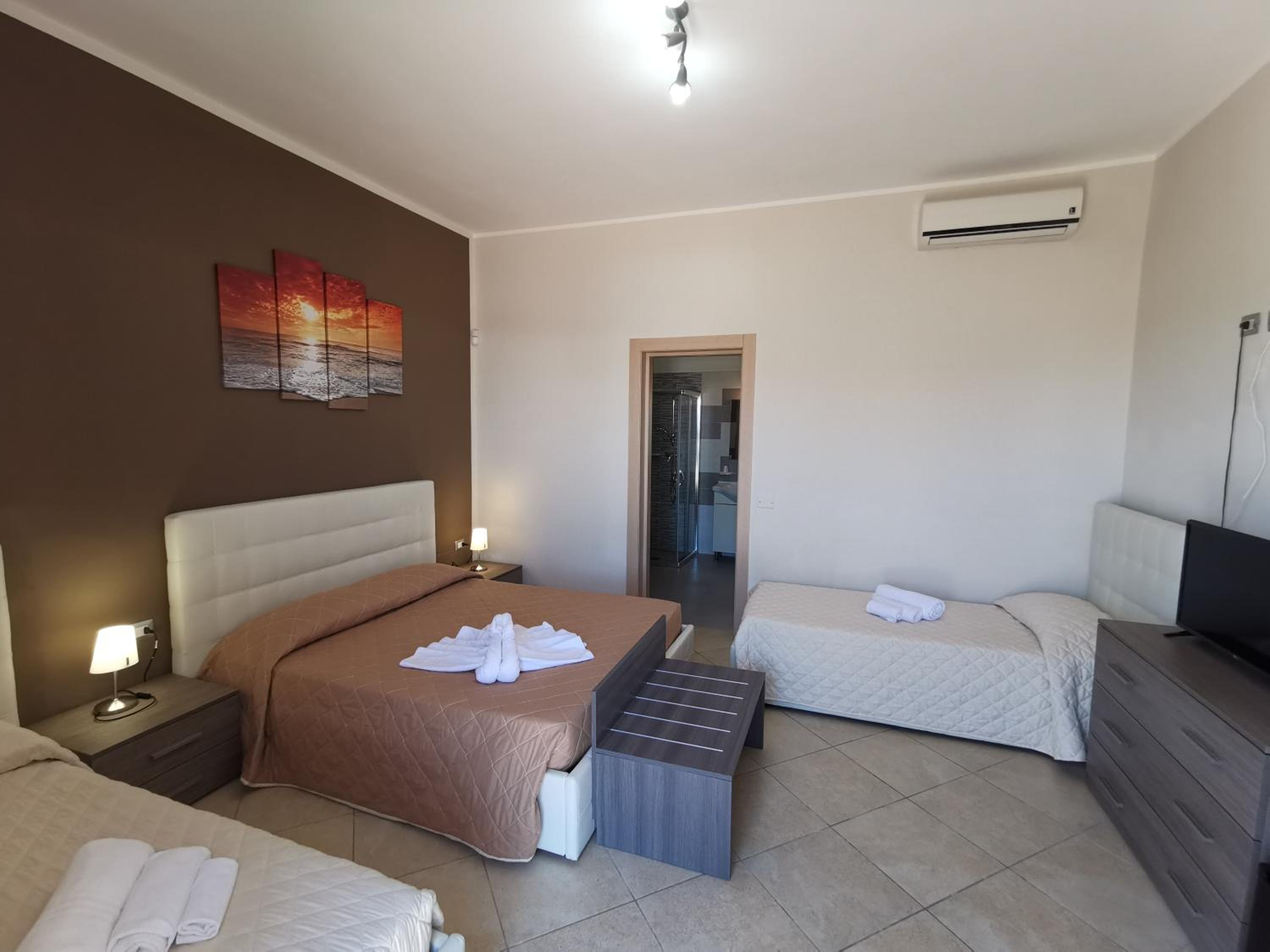 Quadruple Room photo 2