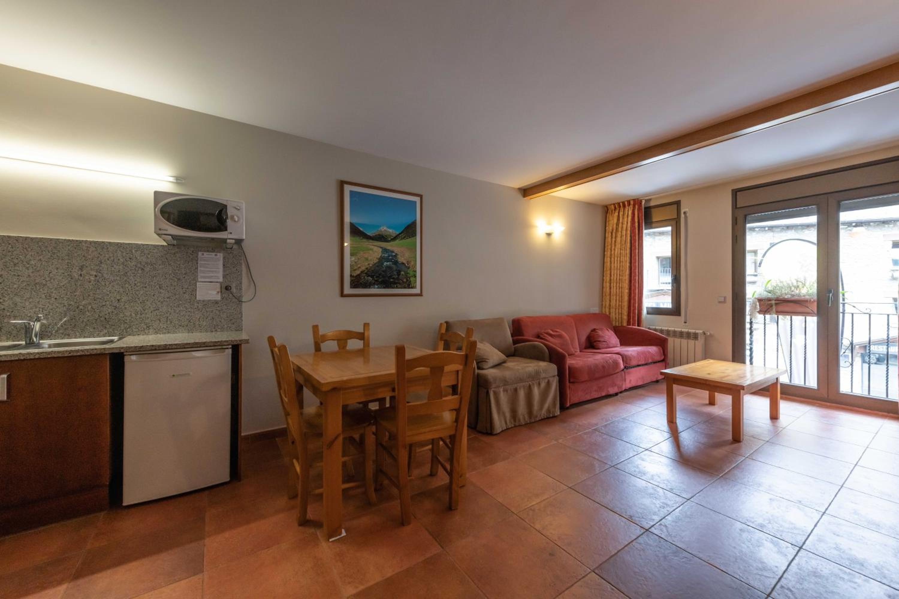 Apartment (2-4 Adults) photo 2