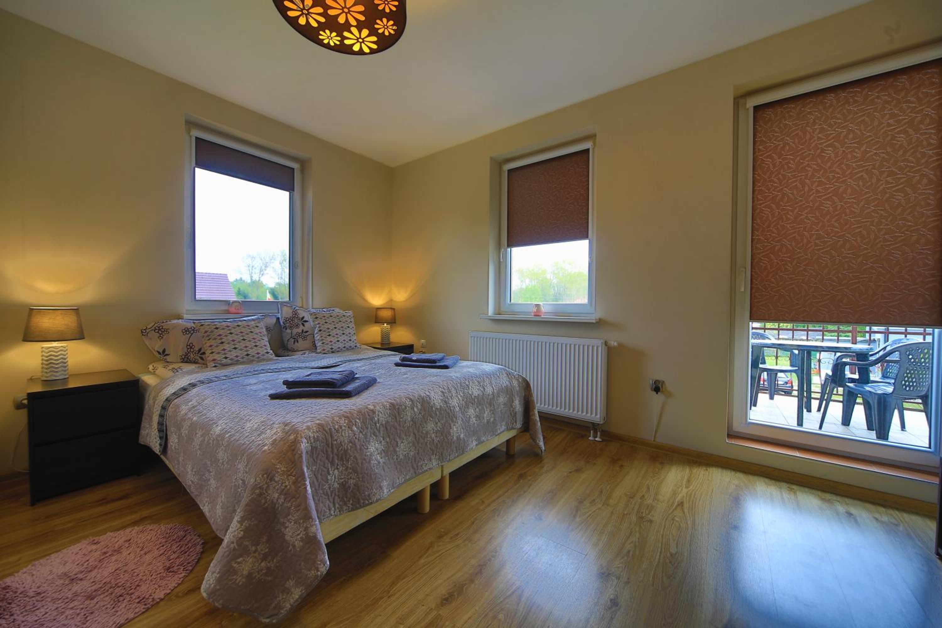 Twin Room with Private Bathroom