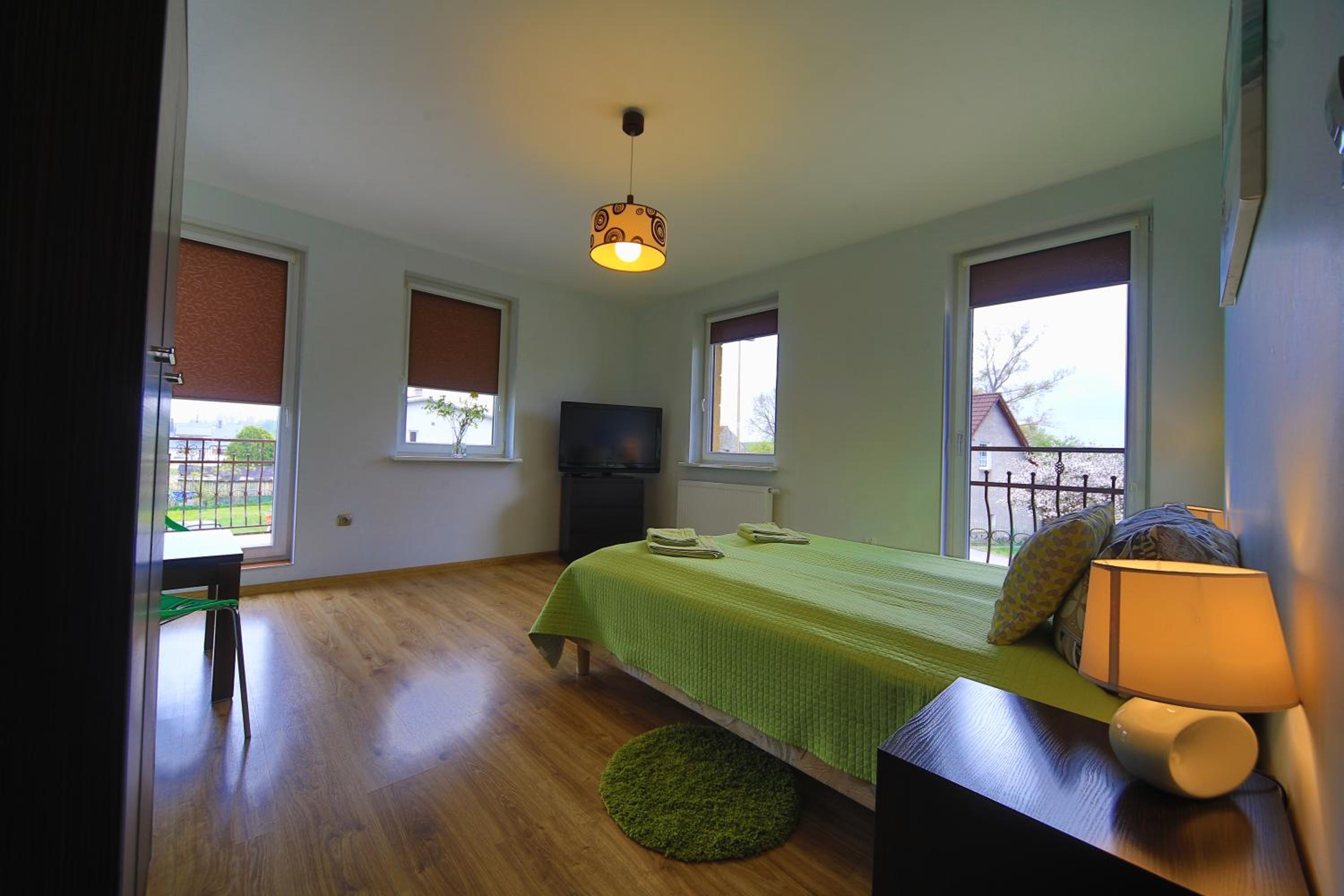Twin Room with External Bathroom
