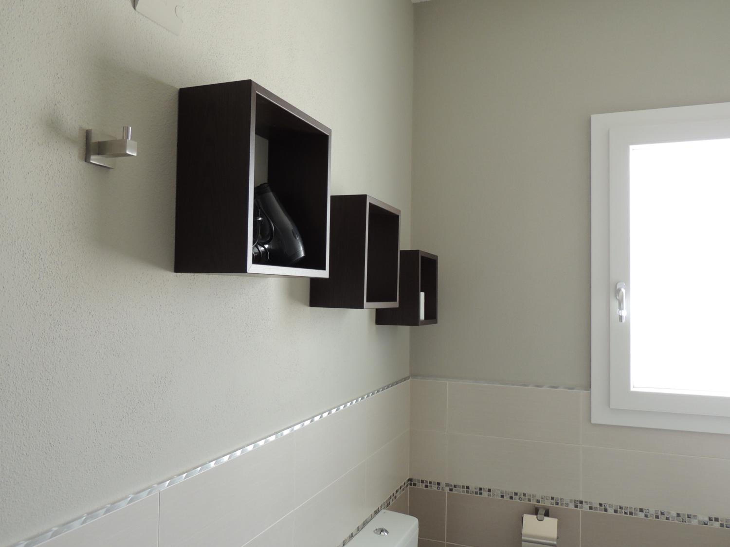 Triple Room with Private Bathroom - Photo 7