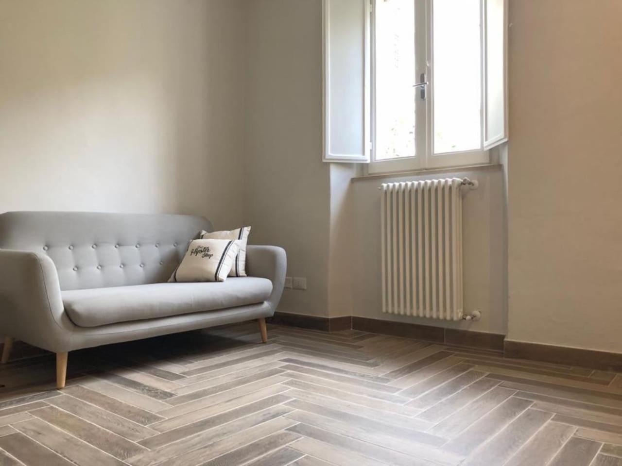 One-Bedroom Apartment - Photo 1