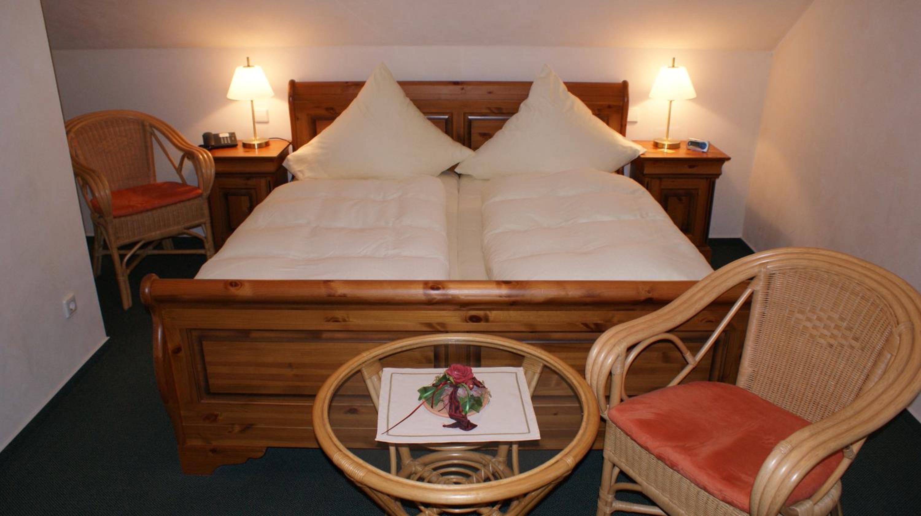 Standard Double Room - Photo 4