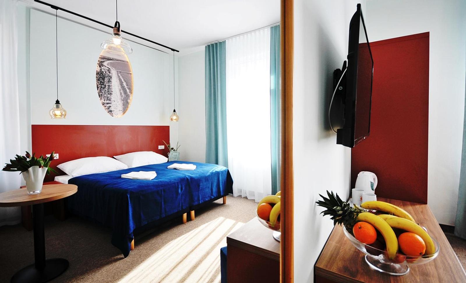 Standard Double or Twin Room - Photo 11