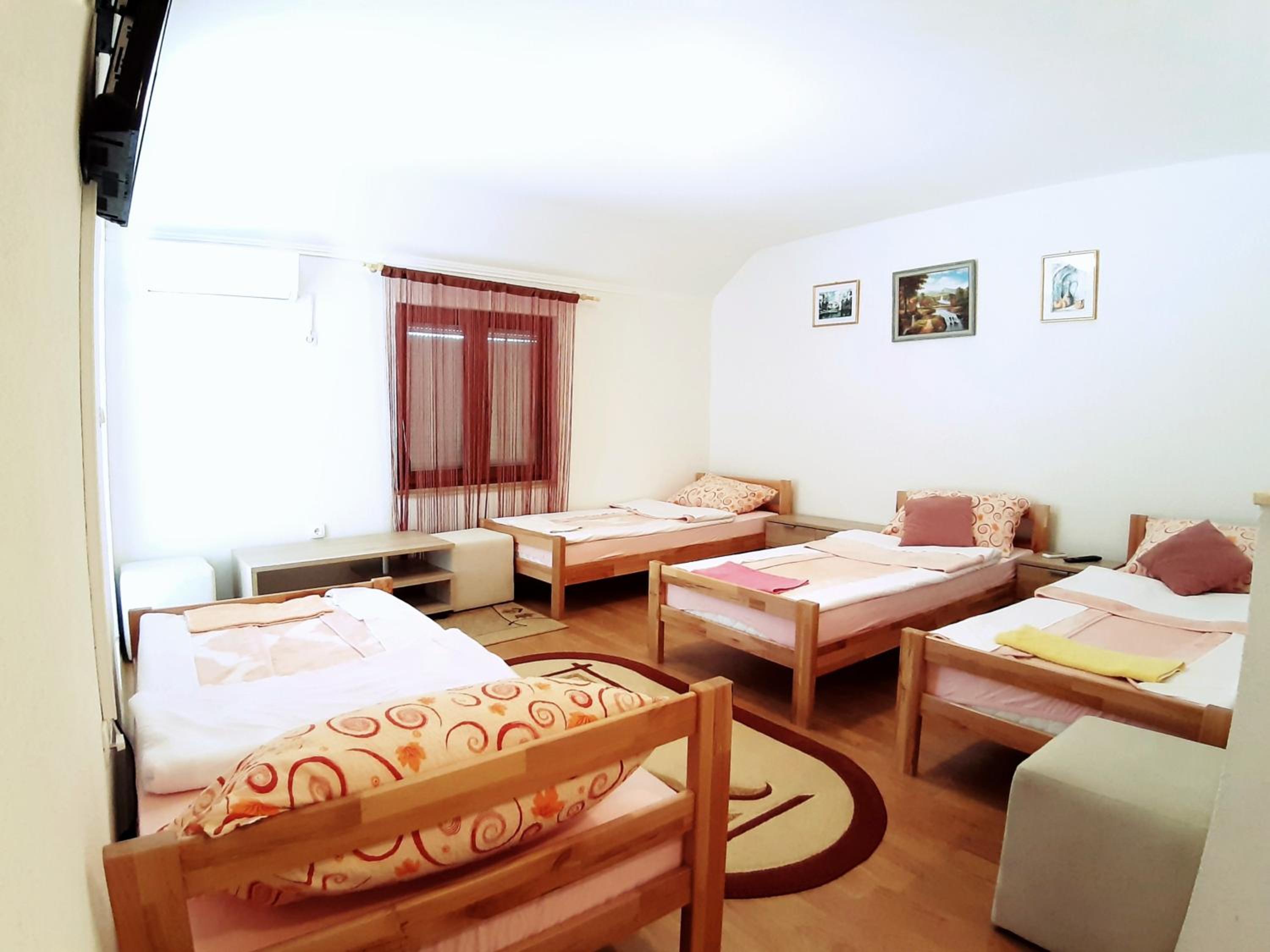 Apartment with Balcony photo 1