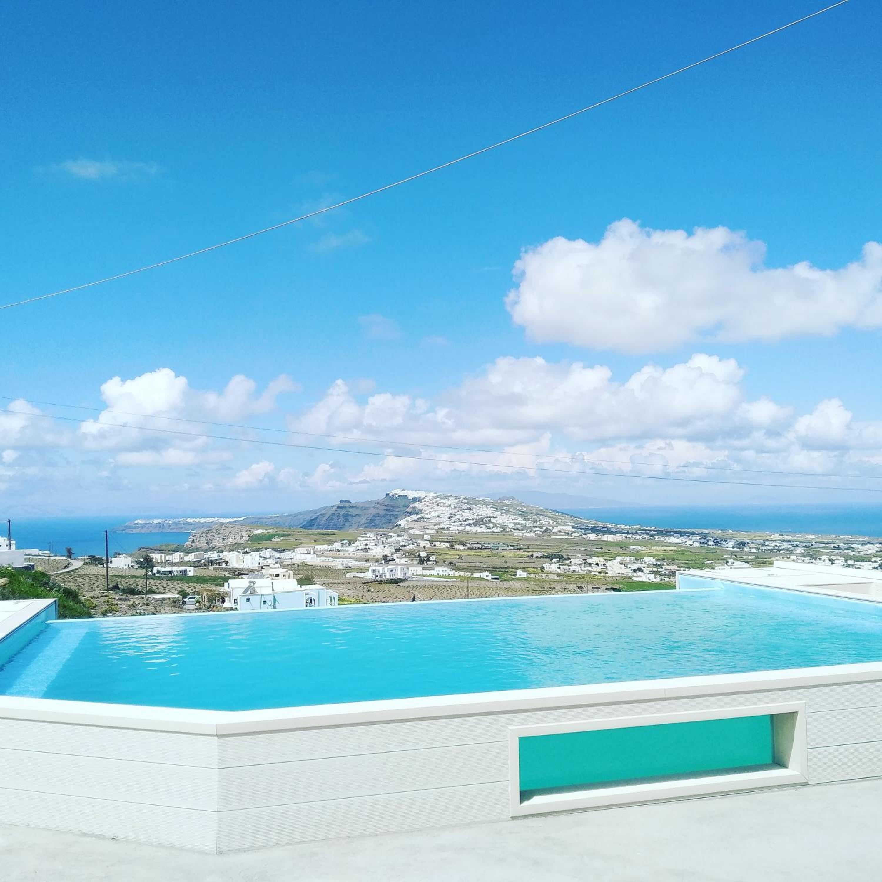 Apartment with Terrace photo 2