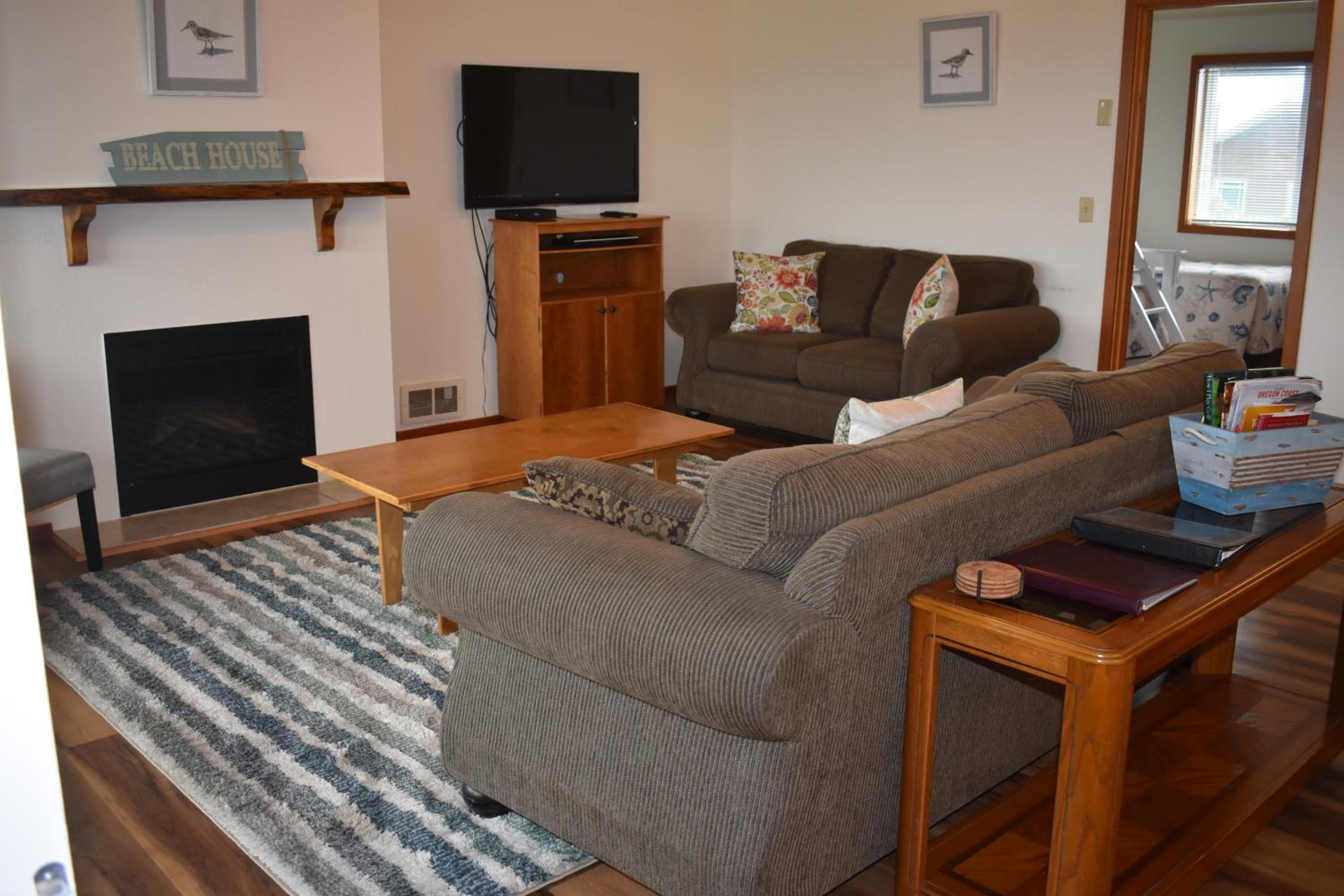 Three-Bedroom Townhouse photo 2