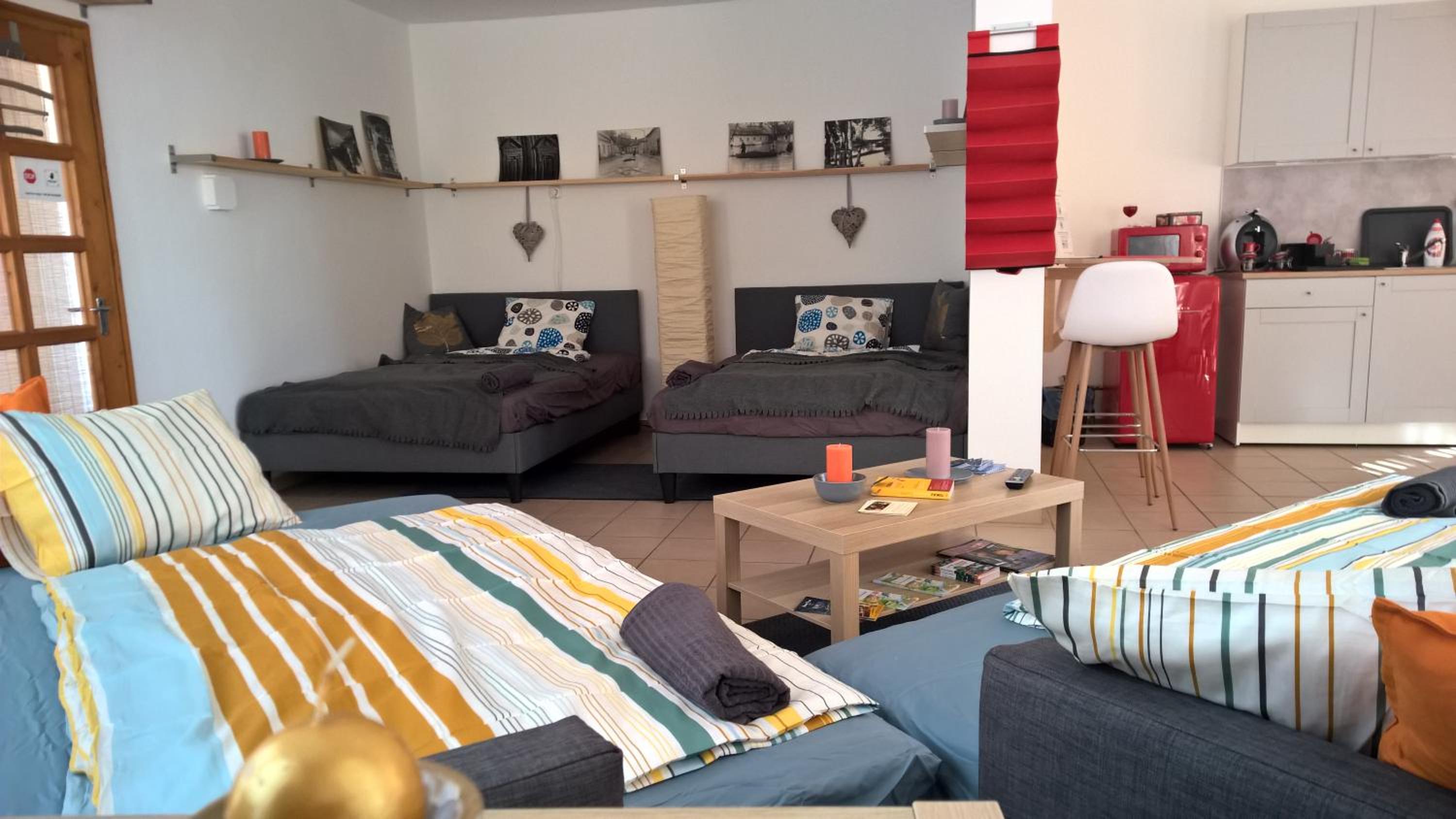 One-Bedroom Apartment - Photo 55