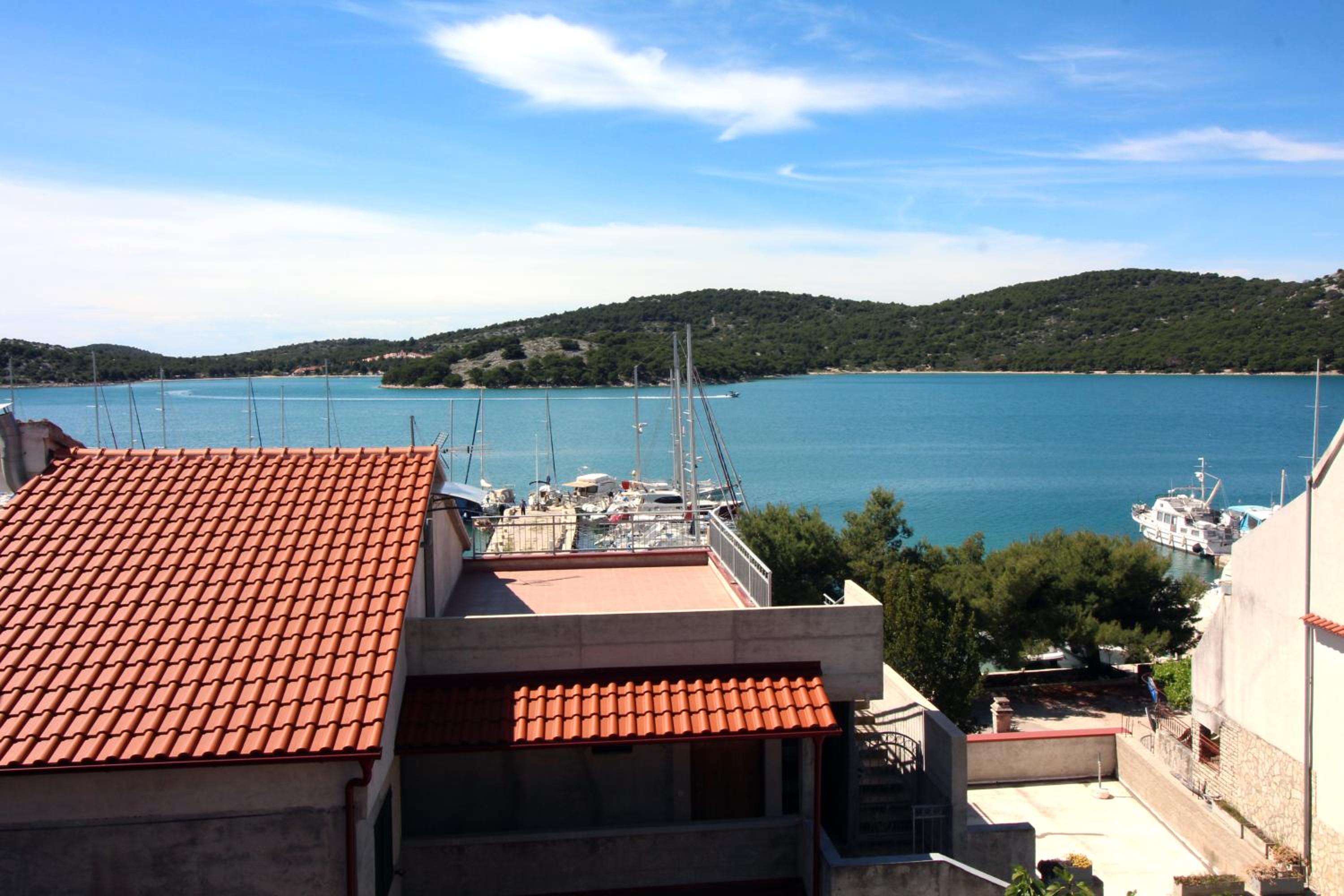 Apartment with Sea View photo 3