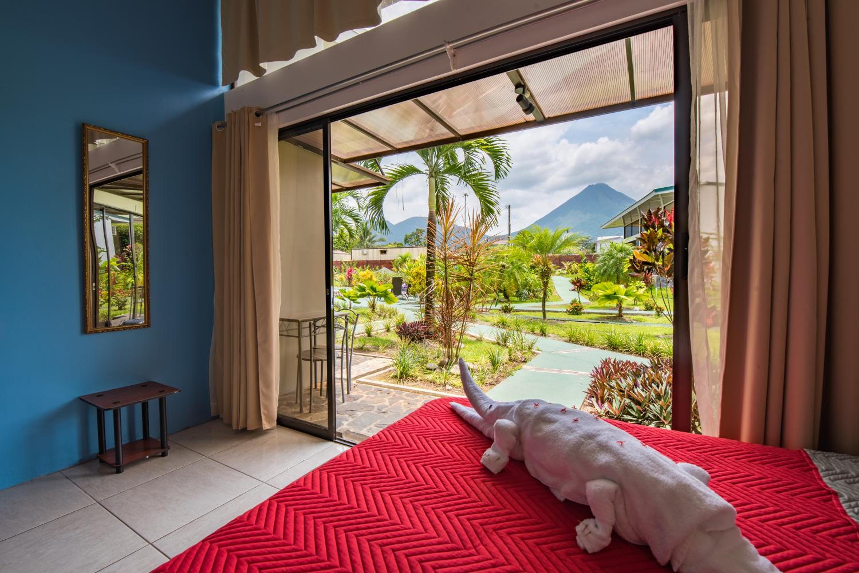 Superior Double Room with Two Double Beds photo 2
