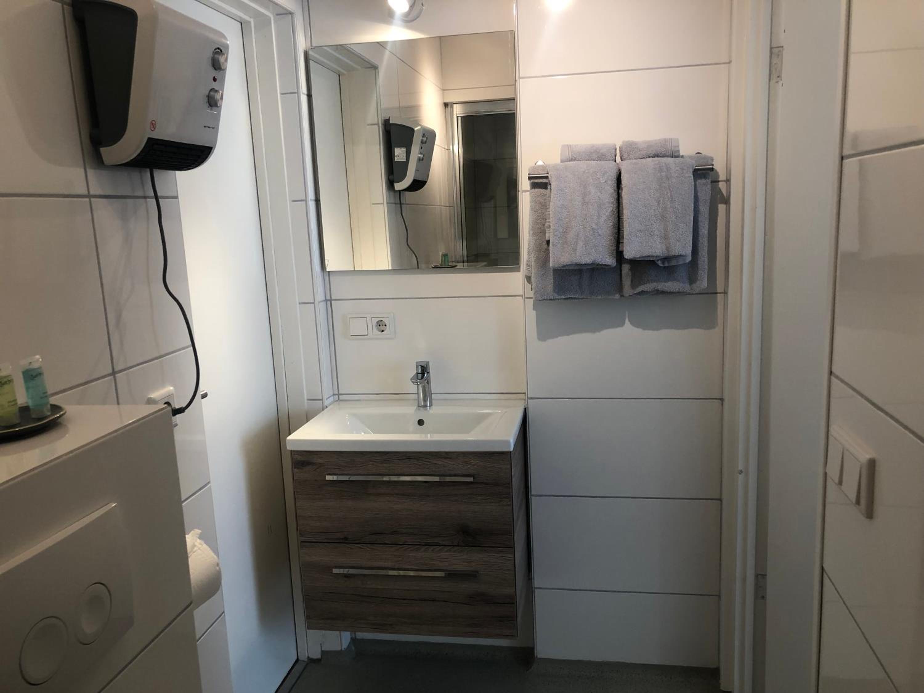 Deluxe Double Room with Extra Bed photo 3